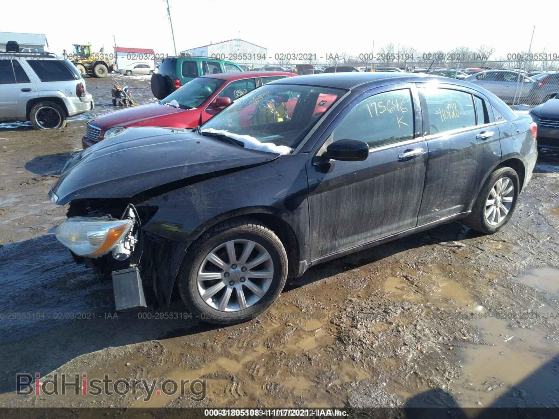 2012 CHRYSLER 200 - VIN: 1C3CCBBB7CN175646 - Фото 2