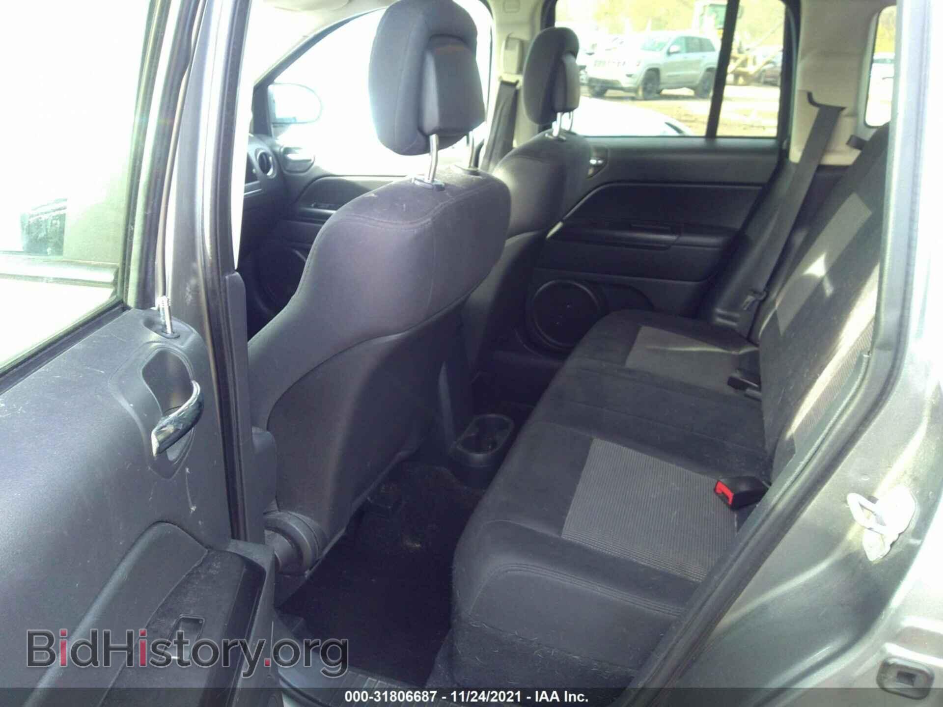 2012 JEEP COMPASS - VIN: 1C4NJDBB6CD522721 - Photo 8