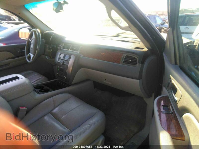 2007 GMC YUKON (VIN 1GKFK13067R134351) — photo 5 of 11