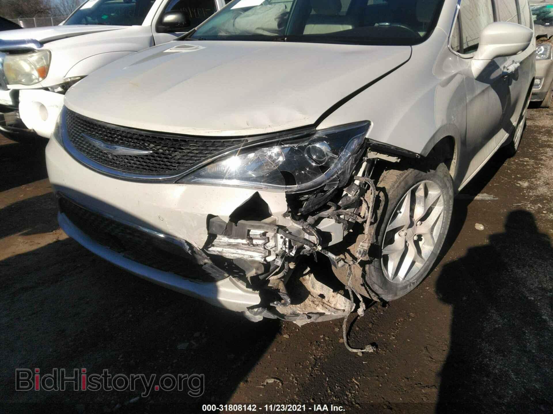 2017 CHRYSLER PACIFICA - VIN: 2C4RC1EG1HR729068 - Фото 6