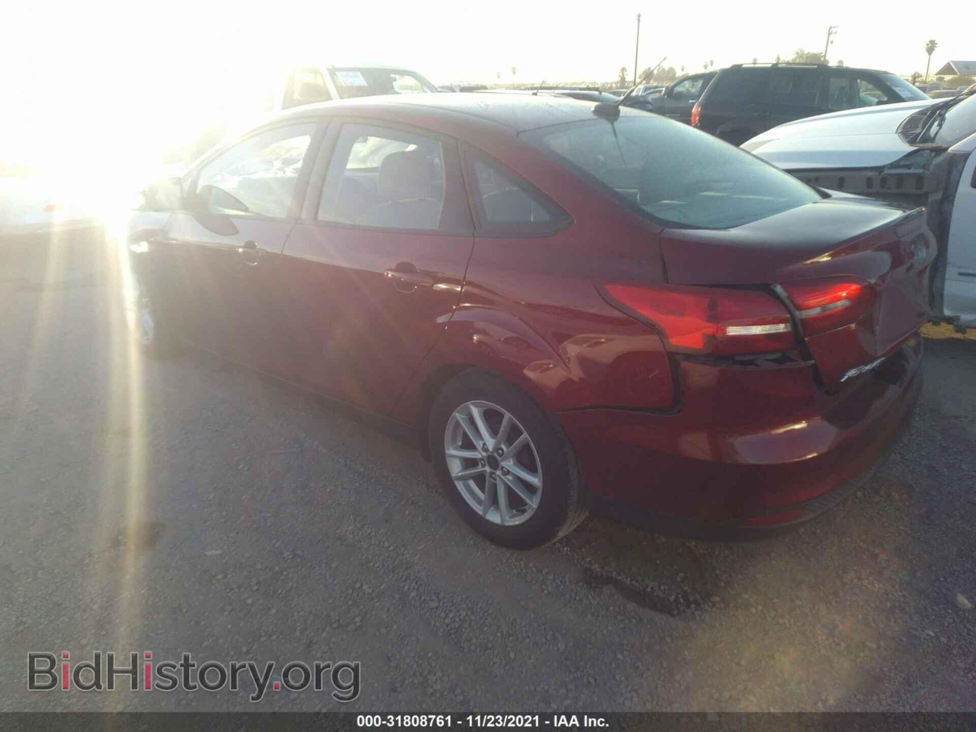 2016 FORD FOCUS - VIN: 1FADP3F2XGL383922 - Фото 3