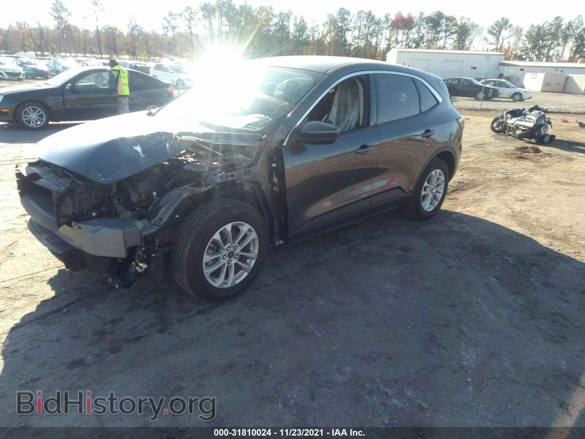 2020 FORD ESCAPE - VIN: 1FMCU0G6XLUA81609 - Photo 2
