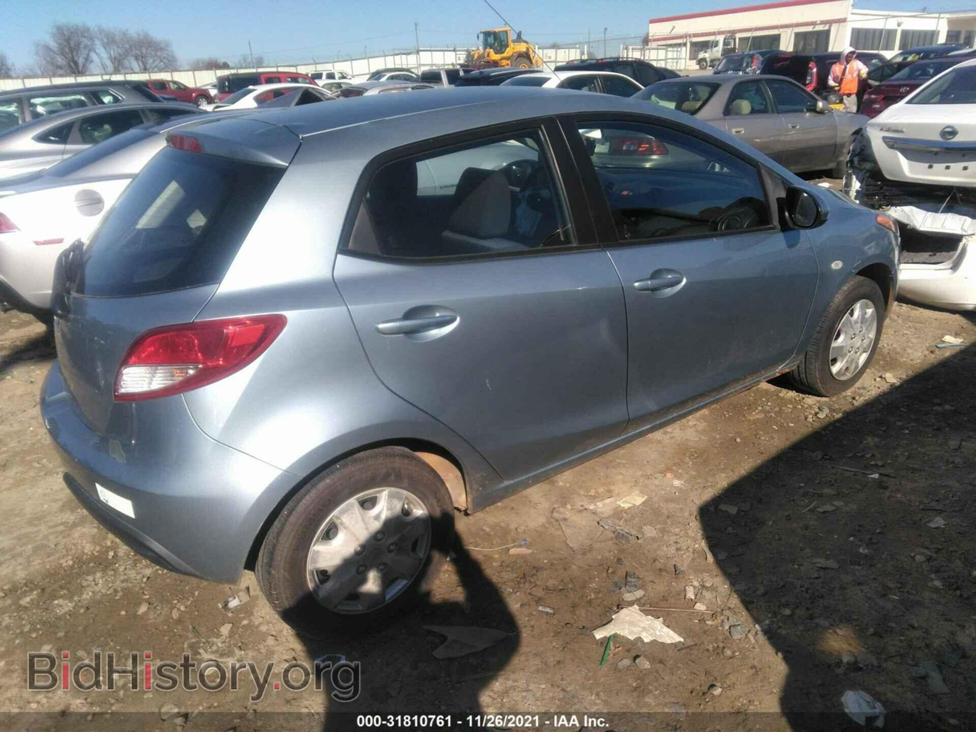 2013 MAZDA MAZDA2 - VIN: JM1DE1KY8D0157230 - Фото 4