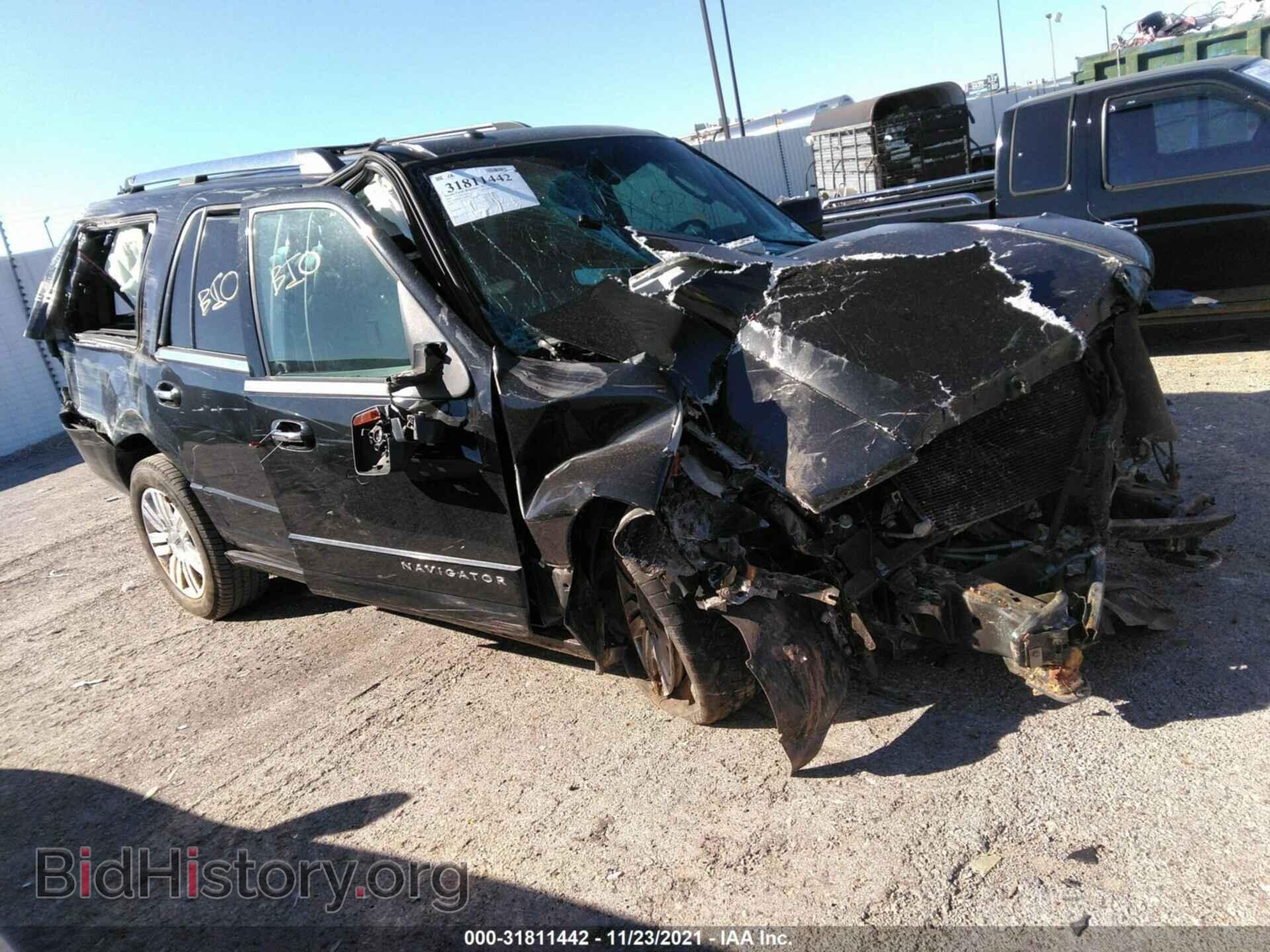 Фотография 5LMJJ2H53CEL08339 - LINCOLN NAVIGATOR 2012