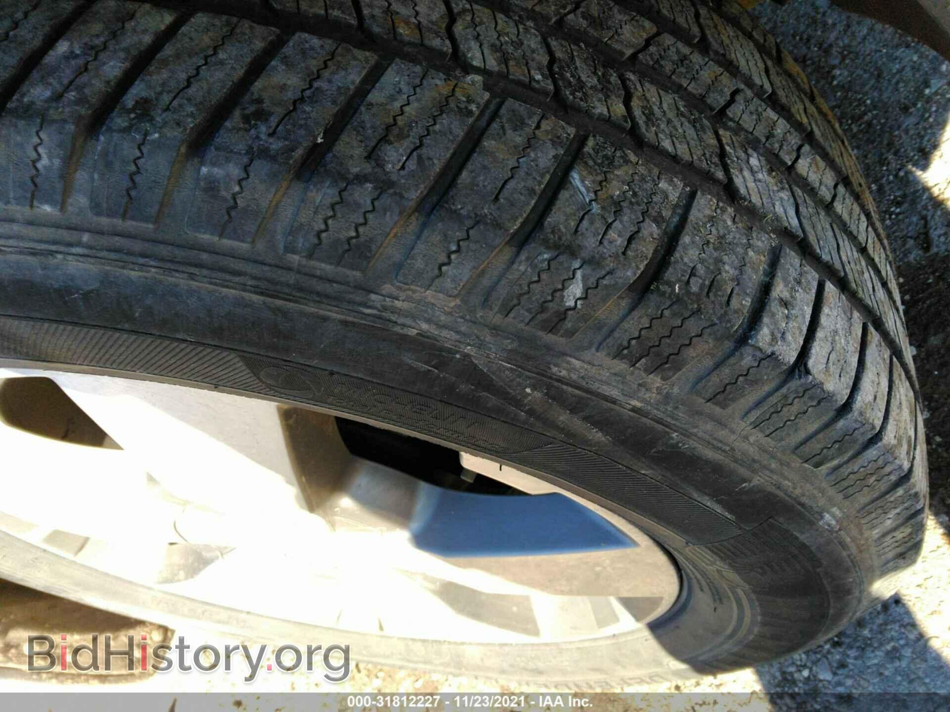 2011 GMC ACADIA - VIN: 1GKKRSED5BJ242614 - Фото 13