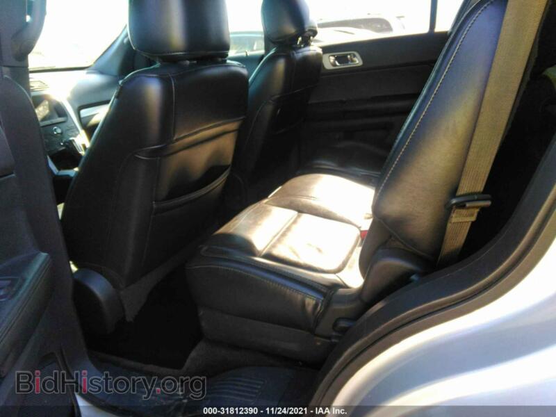 2012 Ford EXPLORER (VIN 1FMHK7D83CGA23236) — photo 8 of 10
