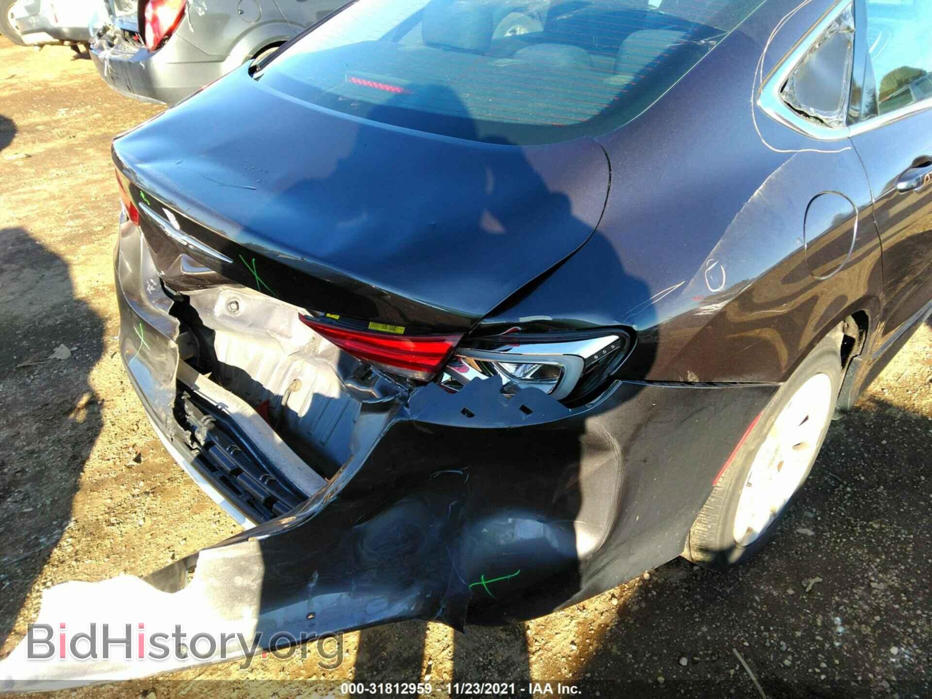 2016 CHRYSLER 200 - VIN: 1C3CCCAB1GN142185 - Фото 6