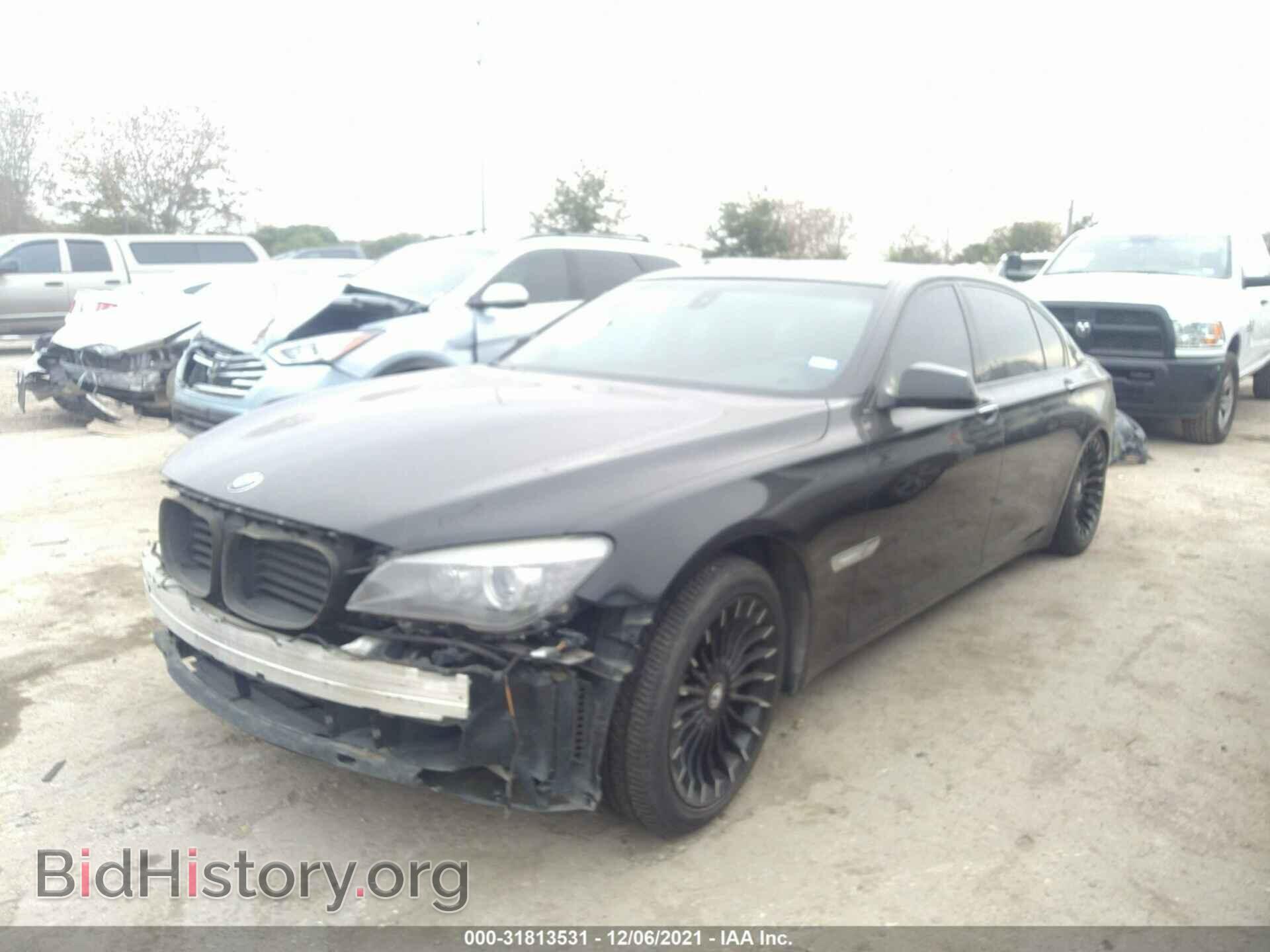 2012 BMW 7 SERIES - VIN: WBAKB4C54CC575882 - Фото 2