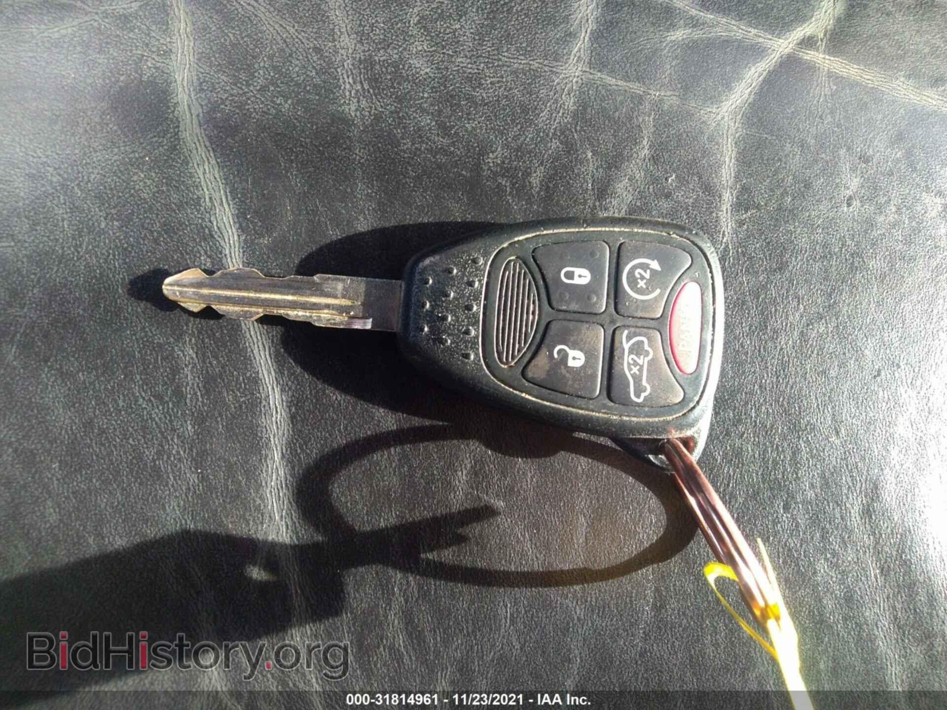 2012 CHRYSLER 200 - VIN: 1C3CCBCB2CN257315 - Фото 11