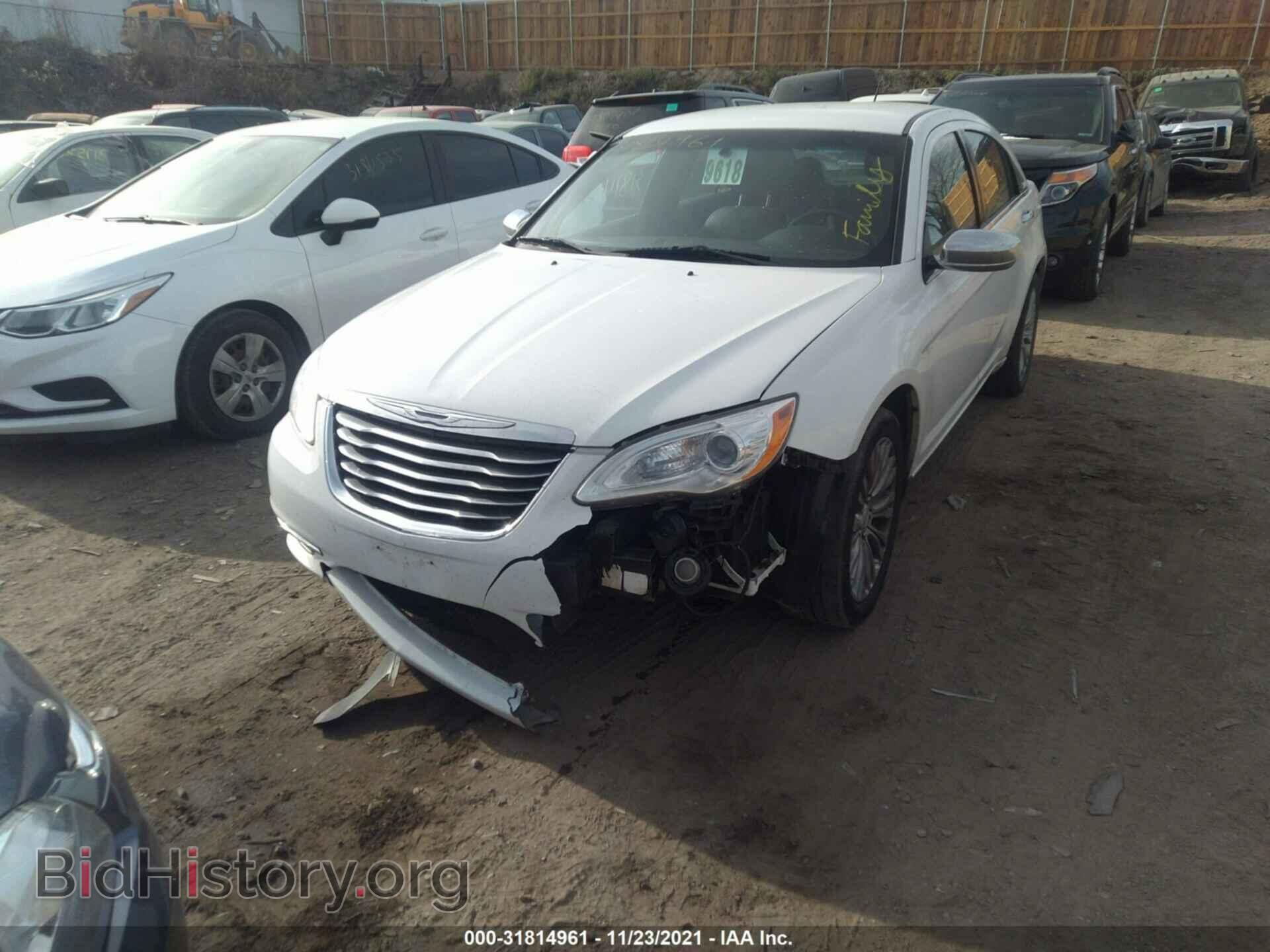 2012 CHRYSLER 200 - VIN: 1C3CCBCB2CN257315 - Фото 6