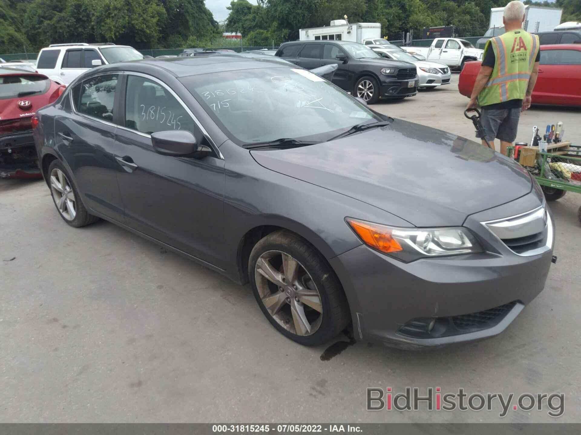 Photo 19VDE1F77FE004195 - ACURA ILX 2015