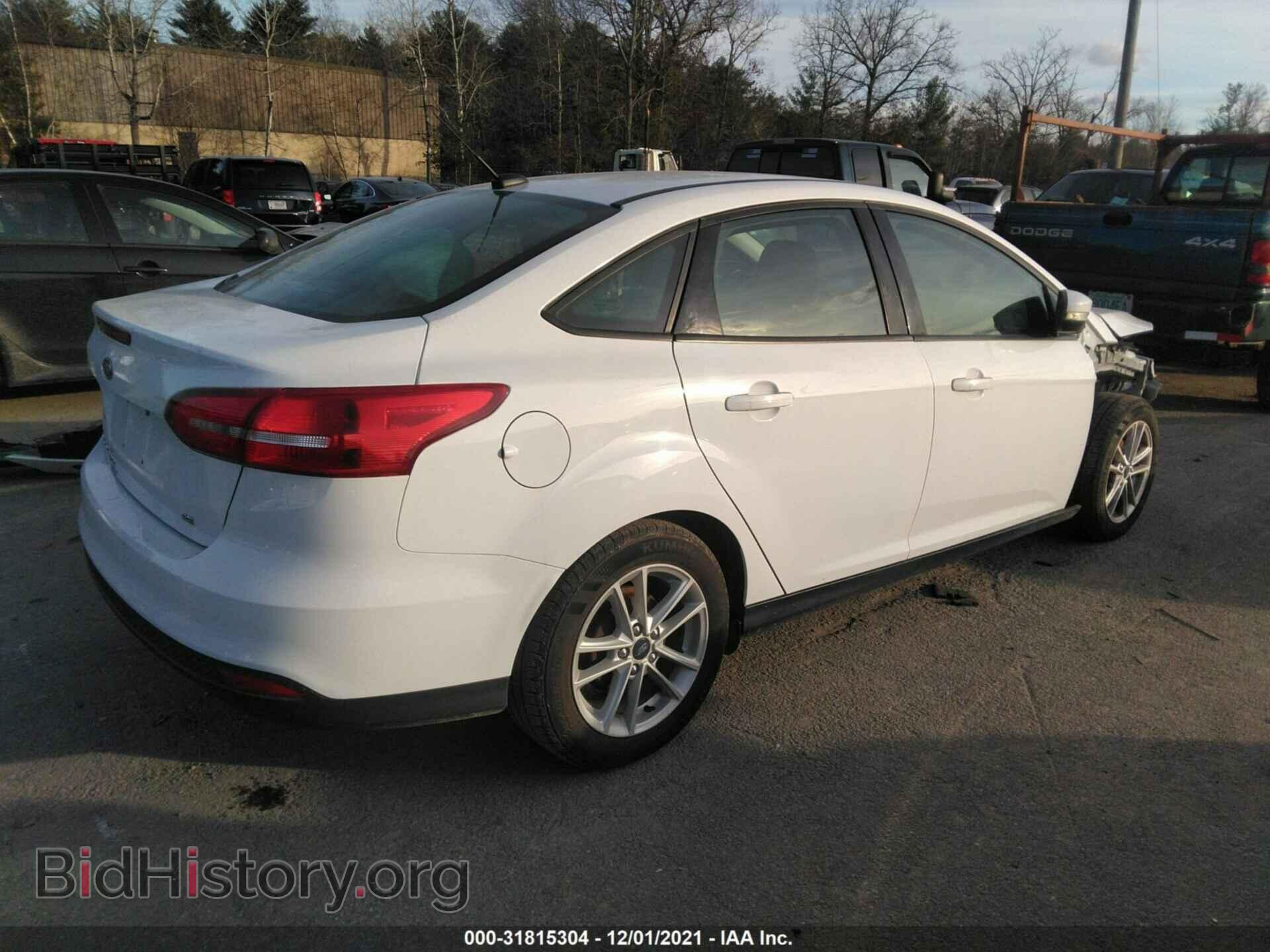 2017 FORD FOCUS - VIN: 1FADP3F22HL250721 - Фото 4