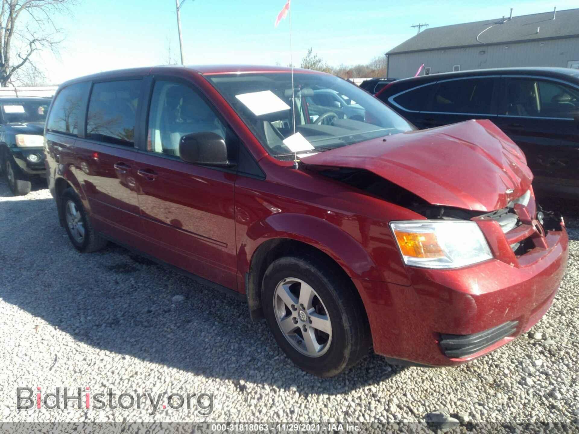 Photo 2D4RN4DE4AR107620 - DODGE GRAND CARAVAN 2010