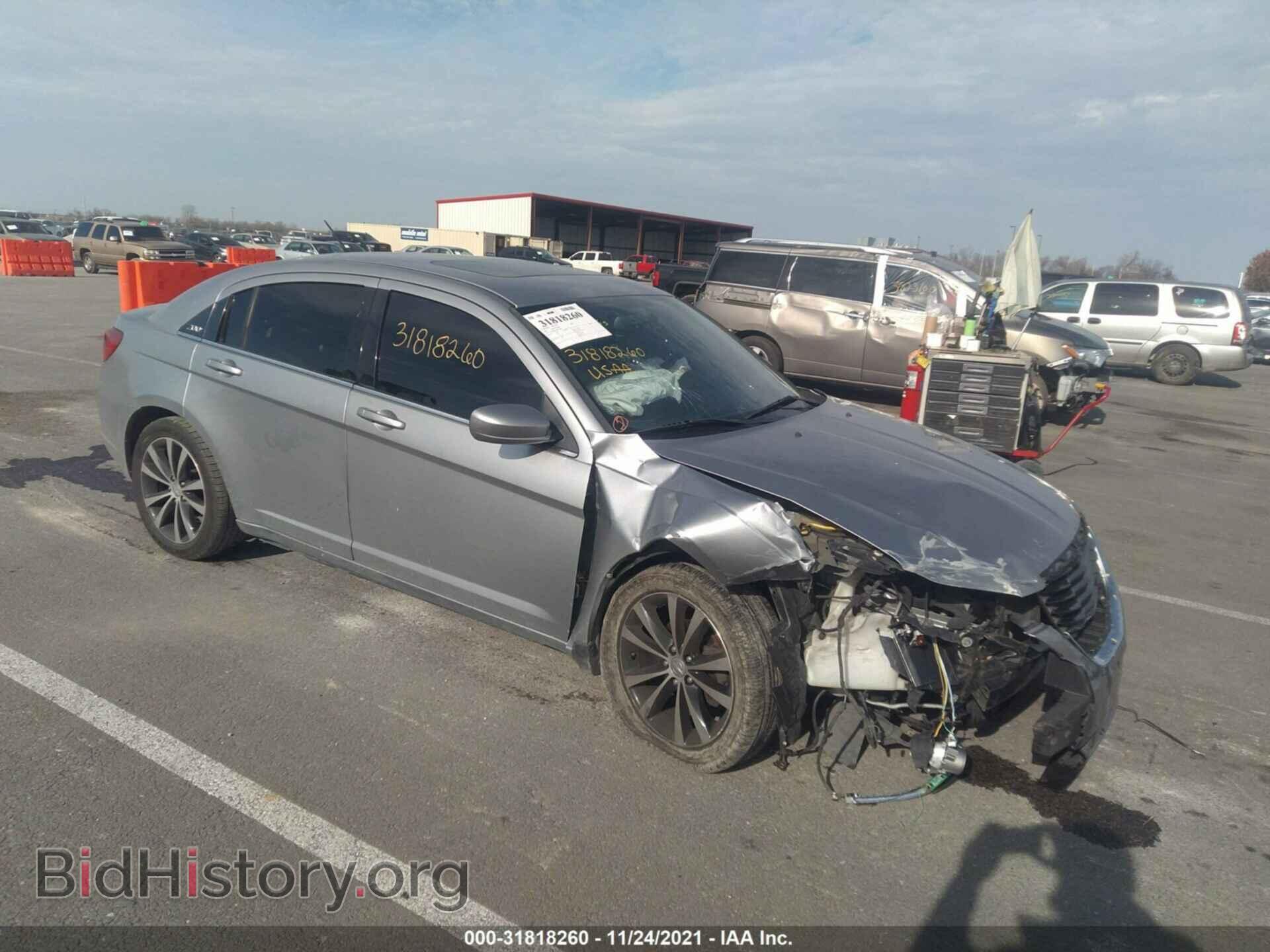Photo 1C3CCBBG9DN706472 - CHRYSLER 200 2013