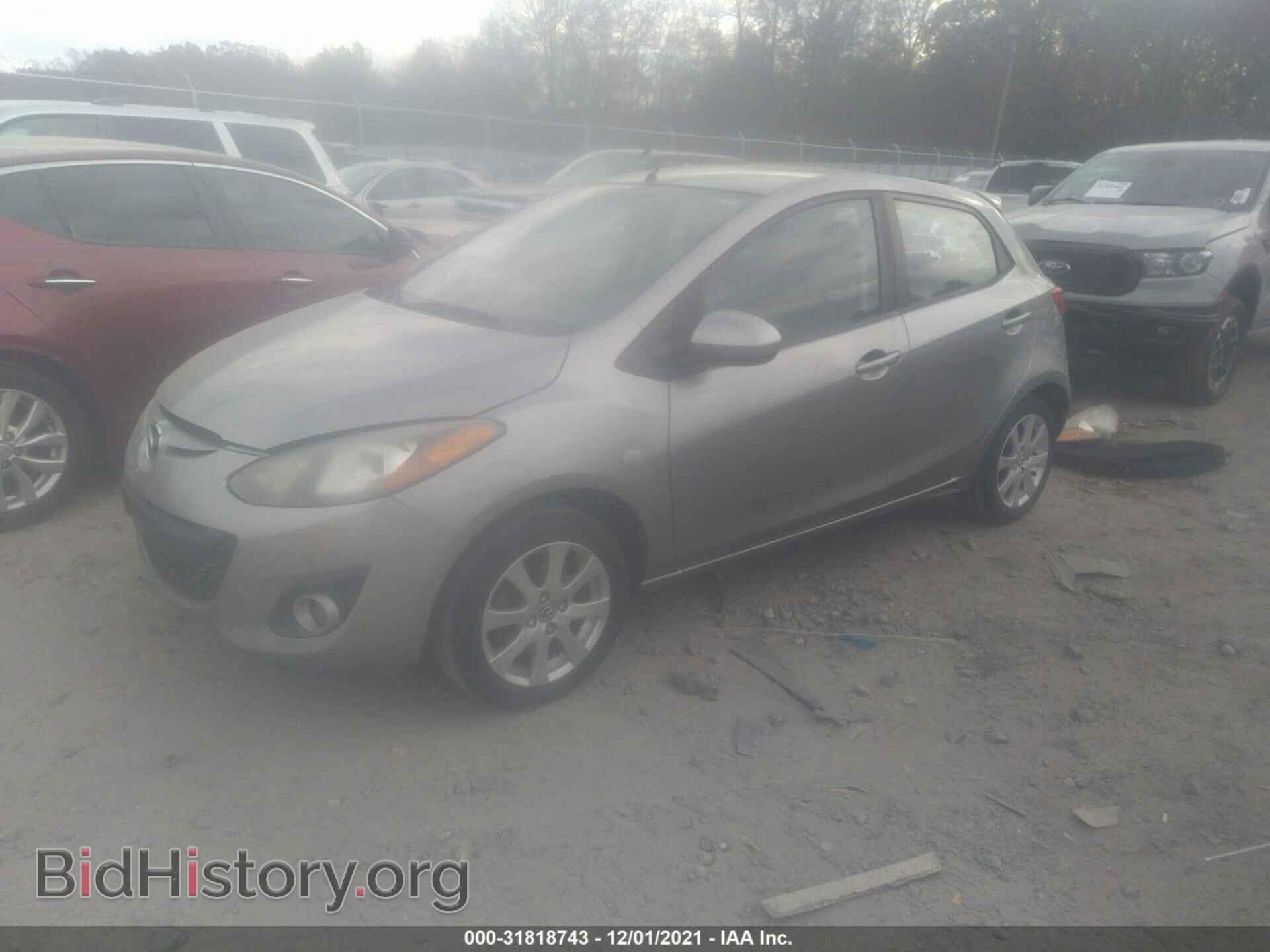 2013 MAZDA MAZDA2 - VIN: JM1DE1LY8D0156335 - Фото 2