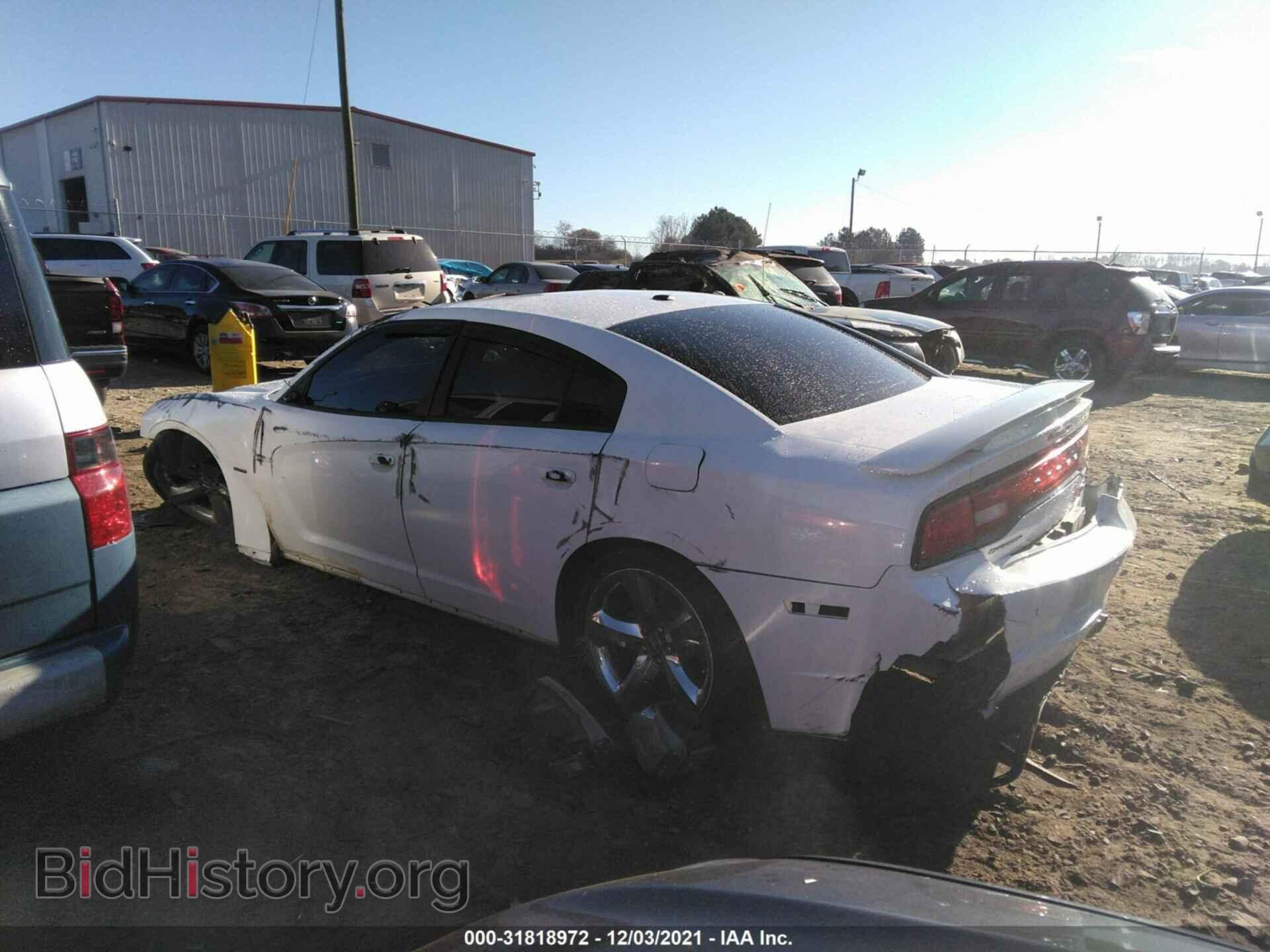 2011 DODGE CHARGER - VIN: 2B3CL5CT9BH609031 - Фото 3