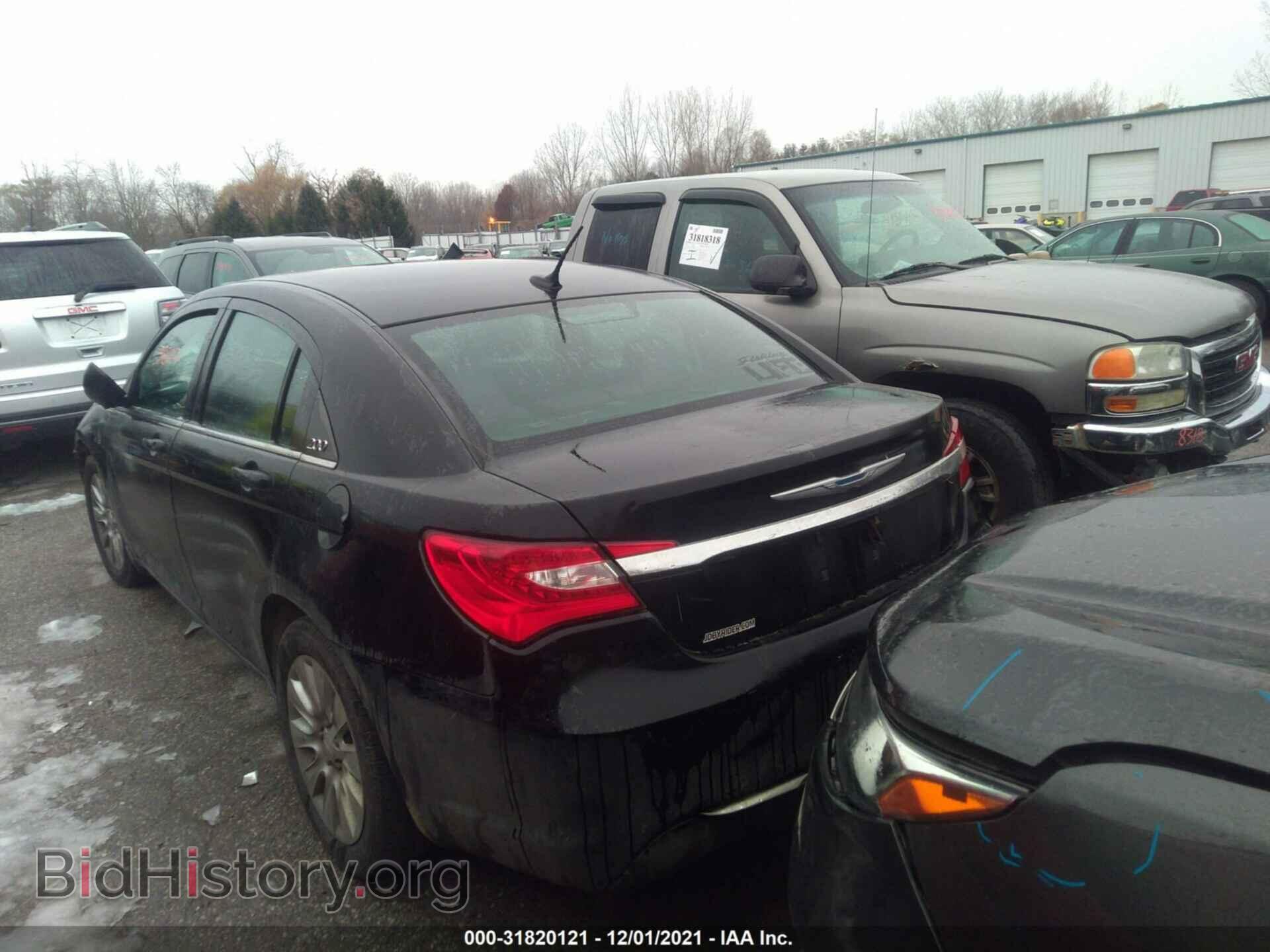 2012 CHRYSLER 200 - VIN: 1C3CCBAB6CN320385 - Фото 3