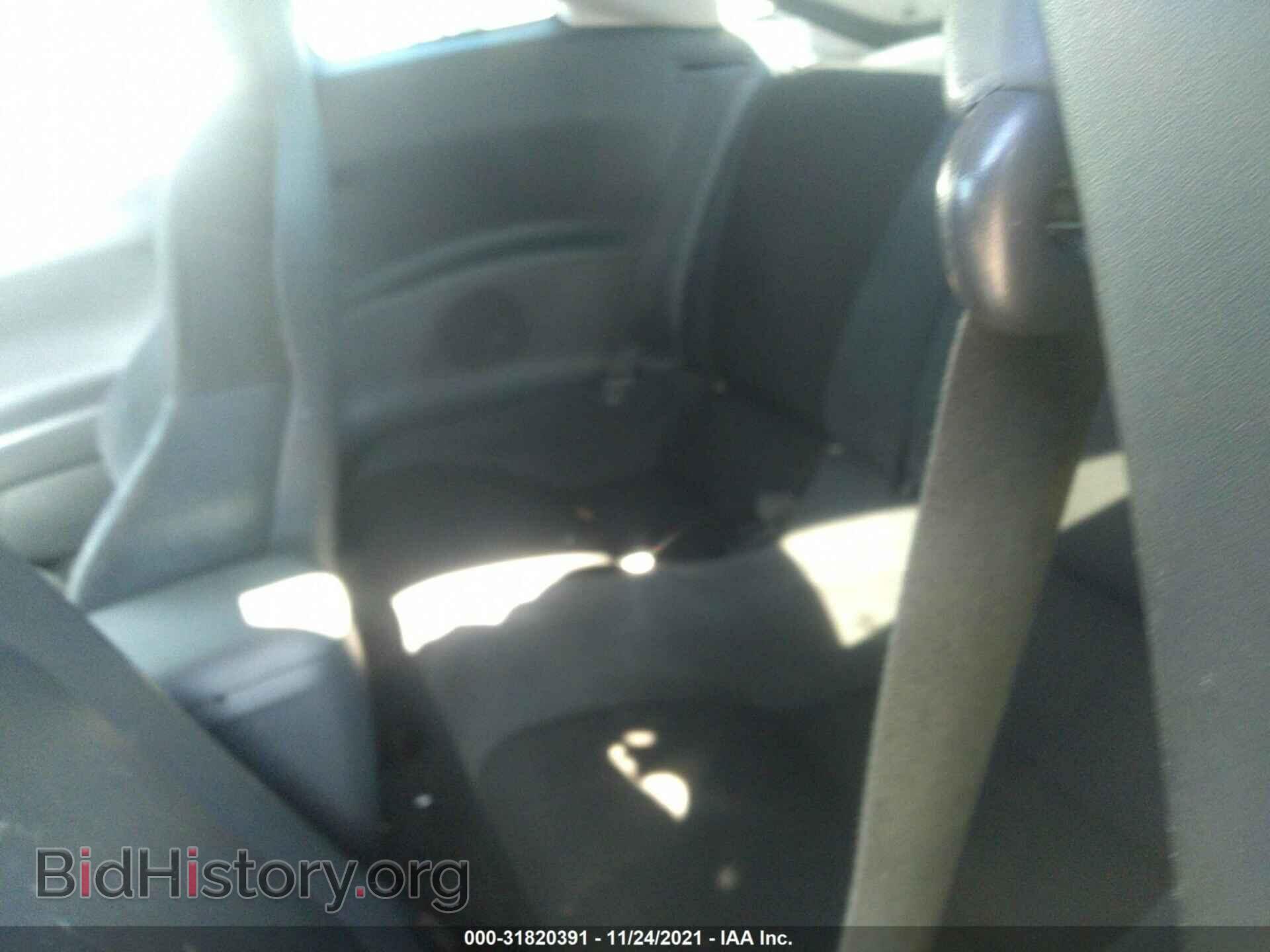 2007 MITSUBISHI ECLIPSE - VIN: 4A3AK24F97E027846 - Photo 8