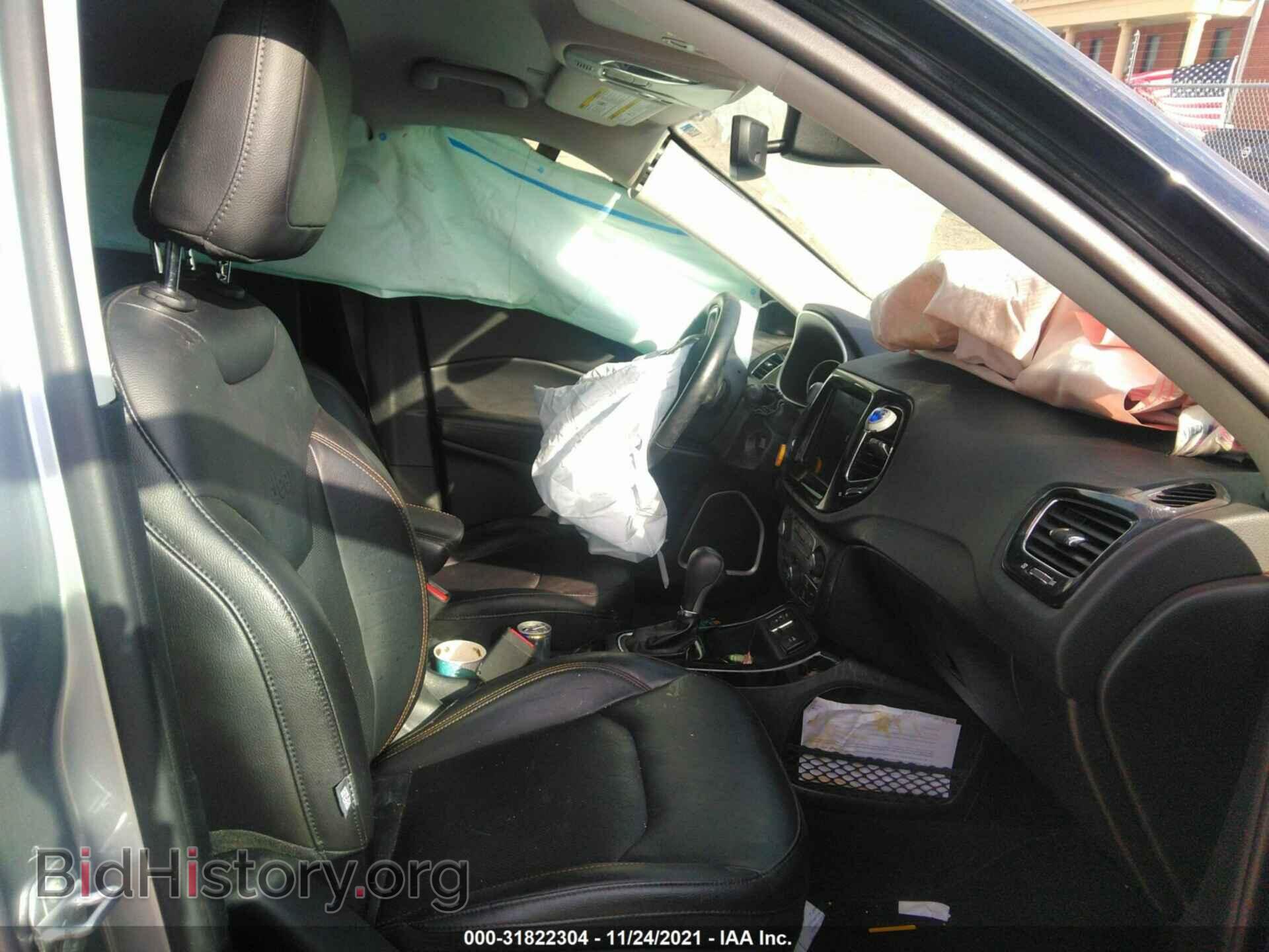 2019 JEEP COMPASS - VIN: 3C4NJCCB1KT699100 - Фото 5