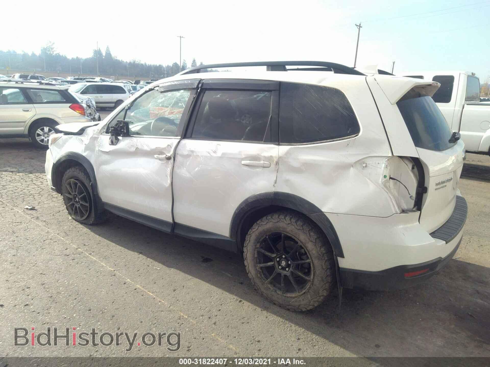 2017 SUBARU FORESTER - VIN: JF2SJAEC6HH565592 - Фото 3