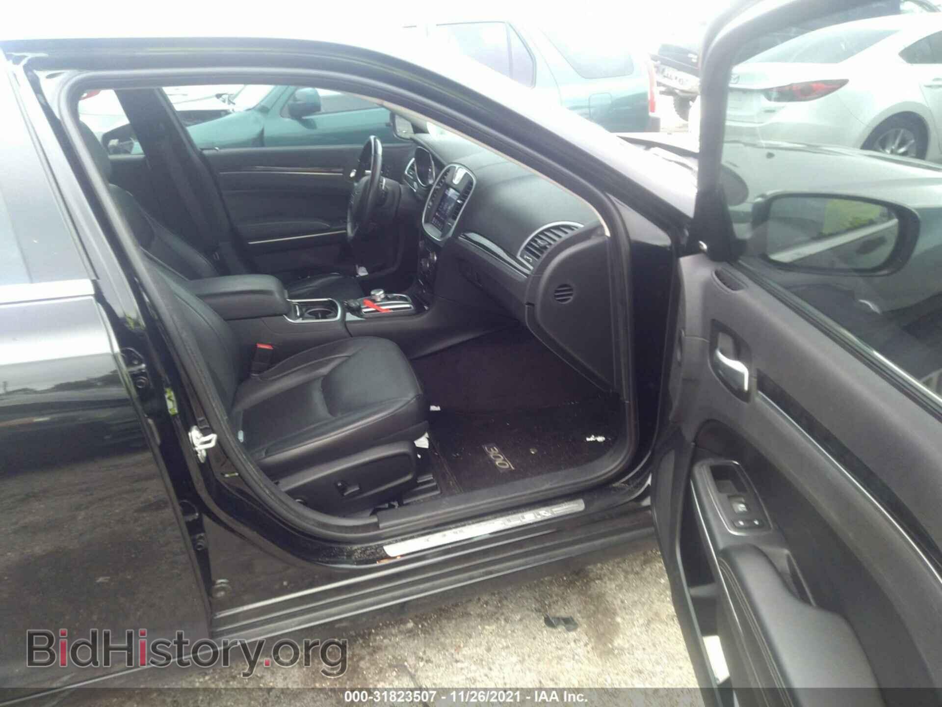 2017 CHRYSLER 300 - VIN: 2C3CCAET3HH614520 - Фото 5