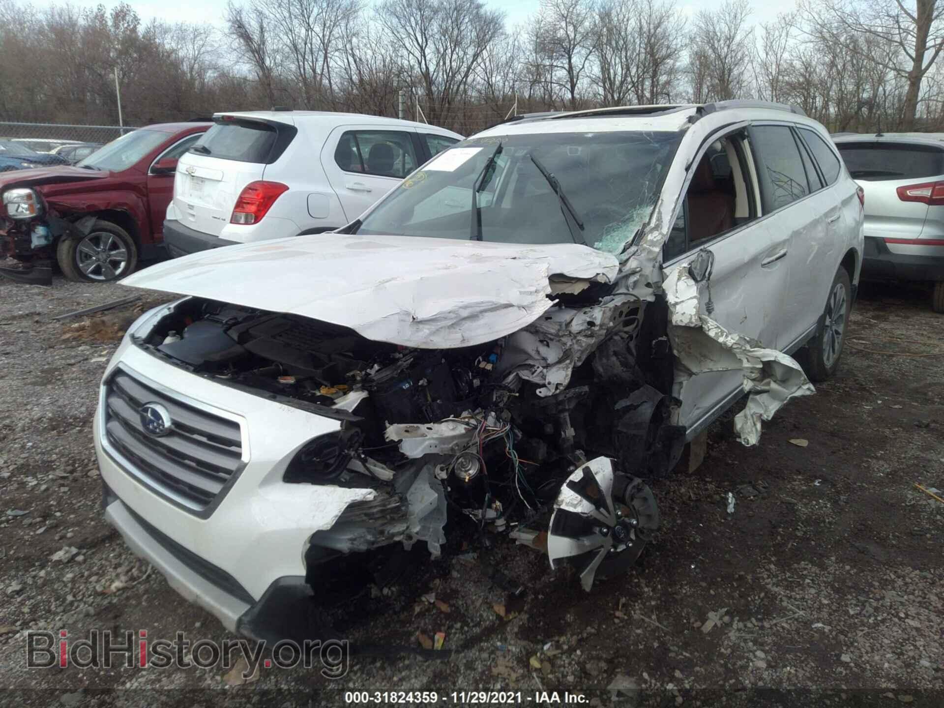 2017 SUBARU OUTBACK - VIN: 4S4BSETC0H3330748 - Фото 2