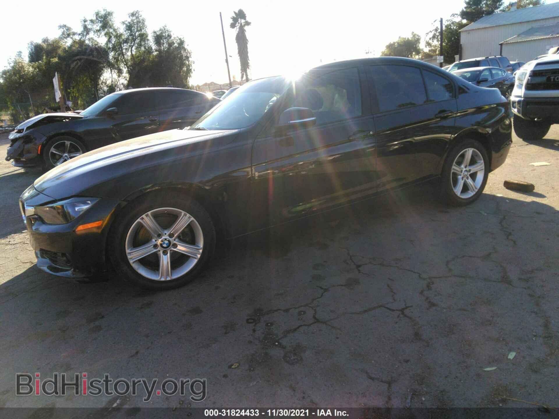 2013 BMW 3 SERIES - VIN: WBA3C1C53DK103020 - Фото 2