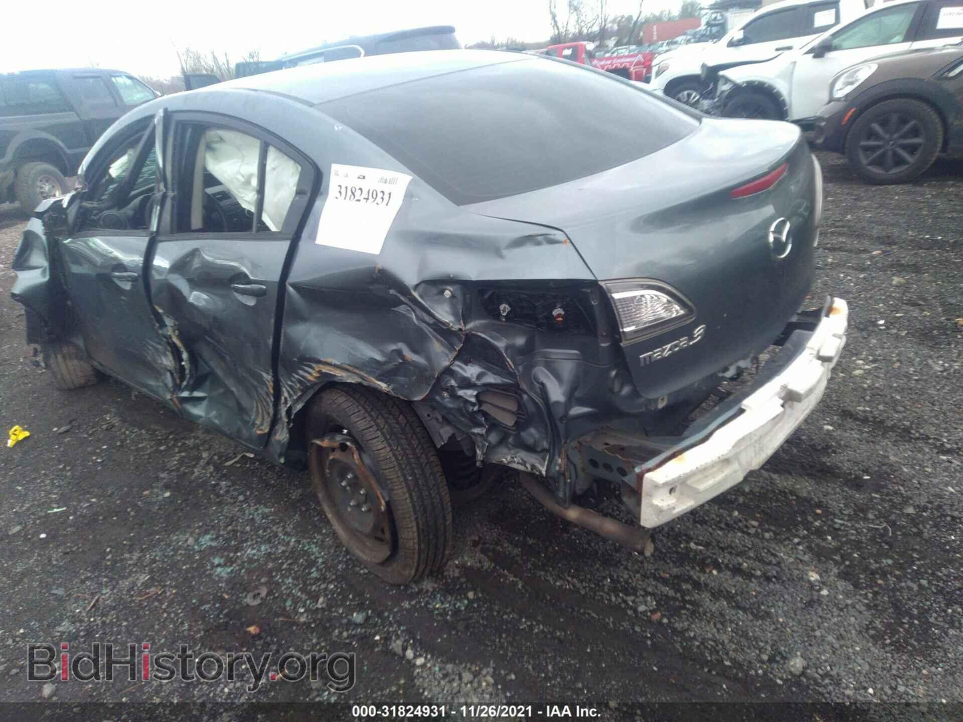 2013 MAZDA MAZDA3 - VIN: JM1BL1U70D1708519 - Фото 3