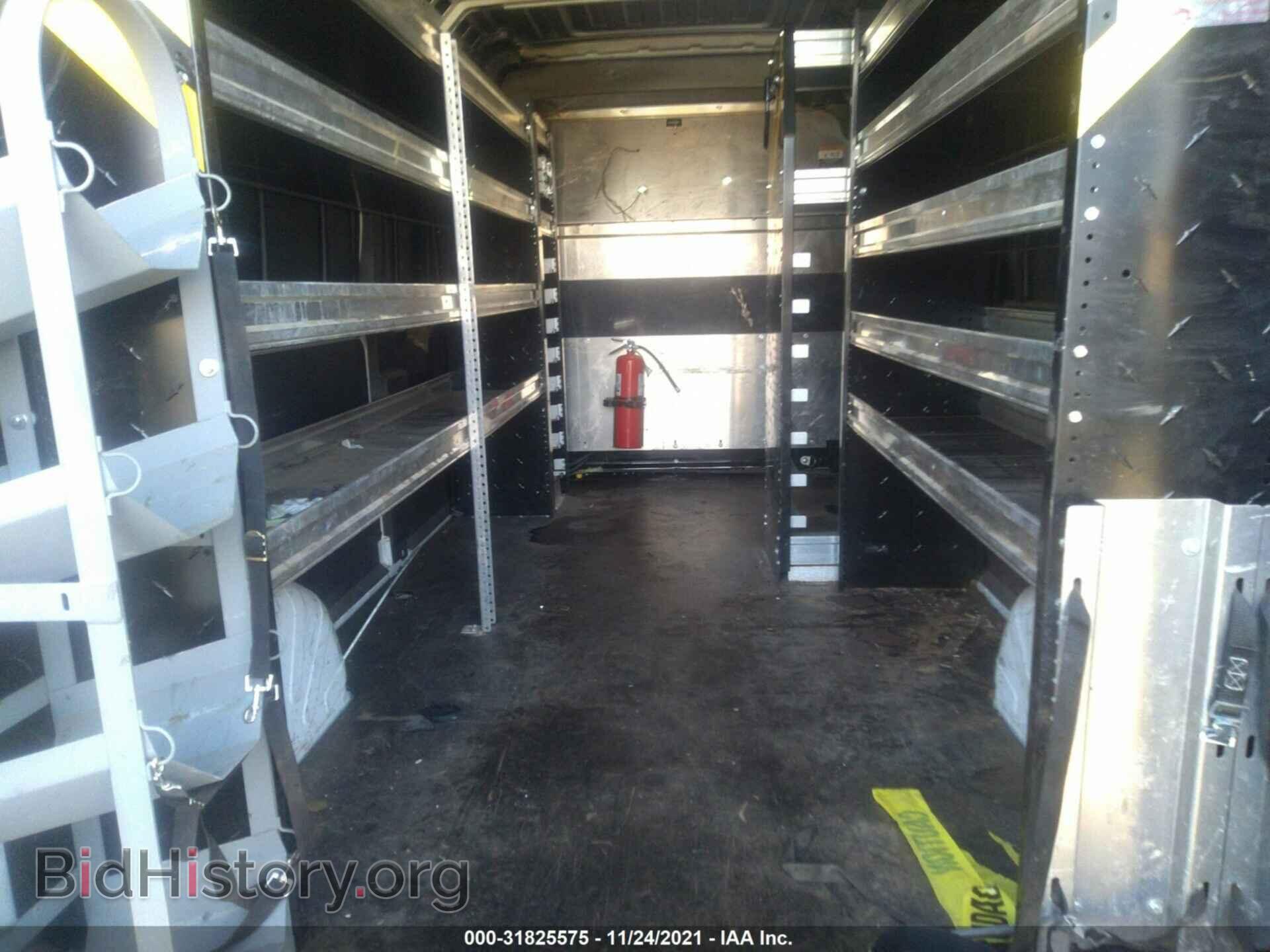 2021 RAM PROMASTER CARGO VAN - VIN: 3C6ERVDG3ME500772 - Фото 8