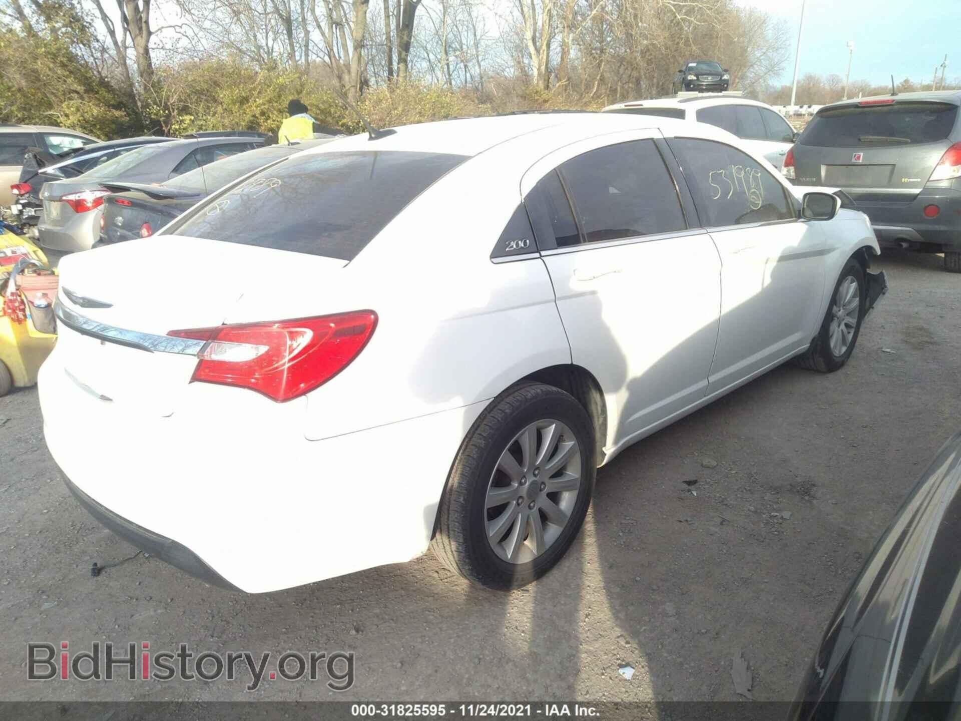 2013 CHRYSLER 200 - VIN: 1C3CCBBG3DN531989 - Фото 4