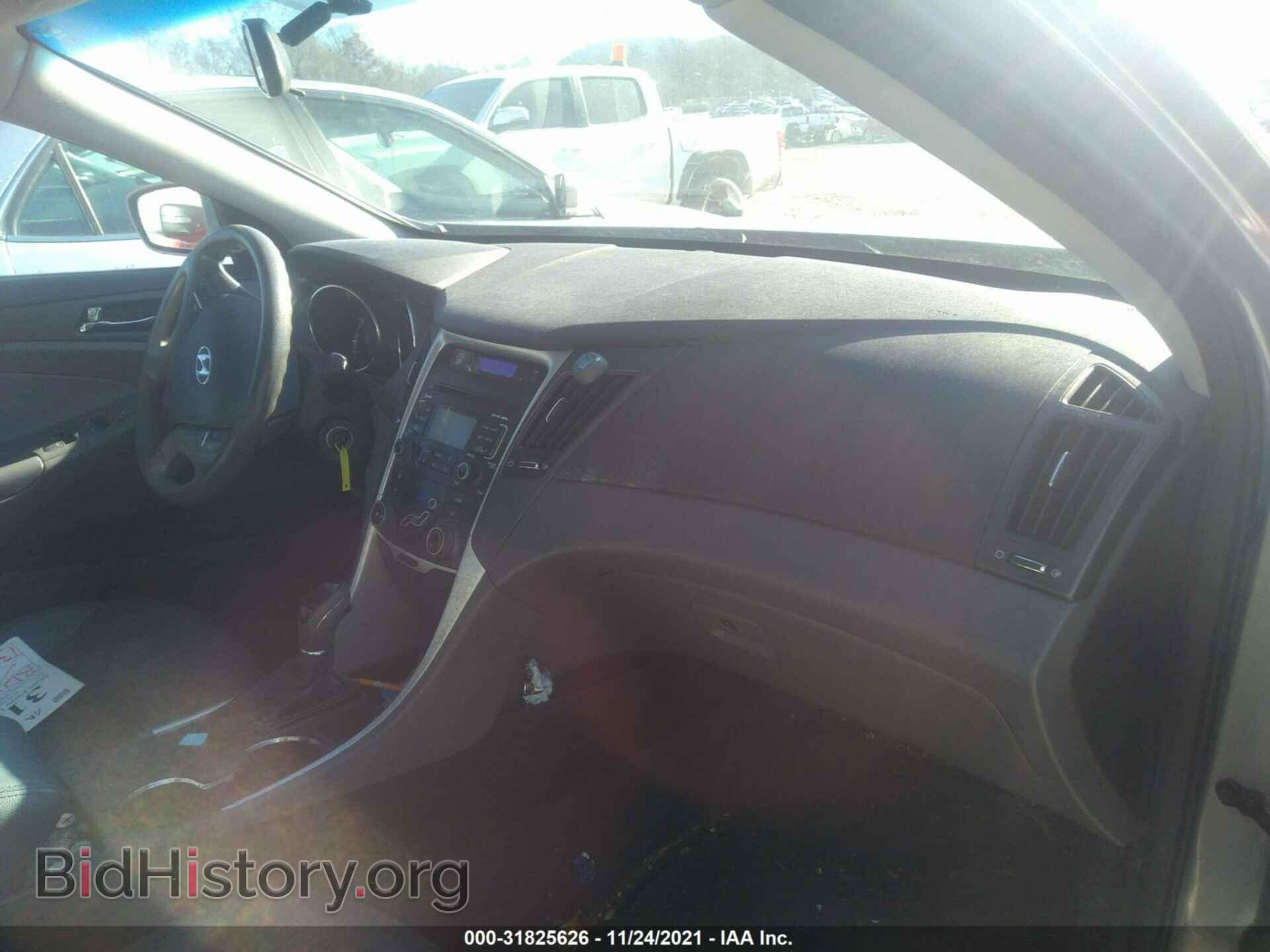 2011 HYUNDAI SONATA - VIN: 5NPEB4AC8BH032104 - Фото 4