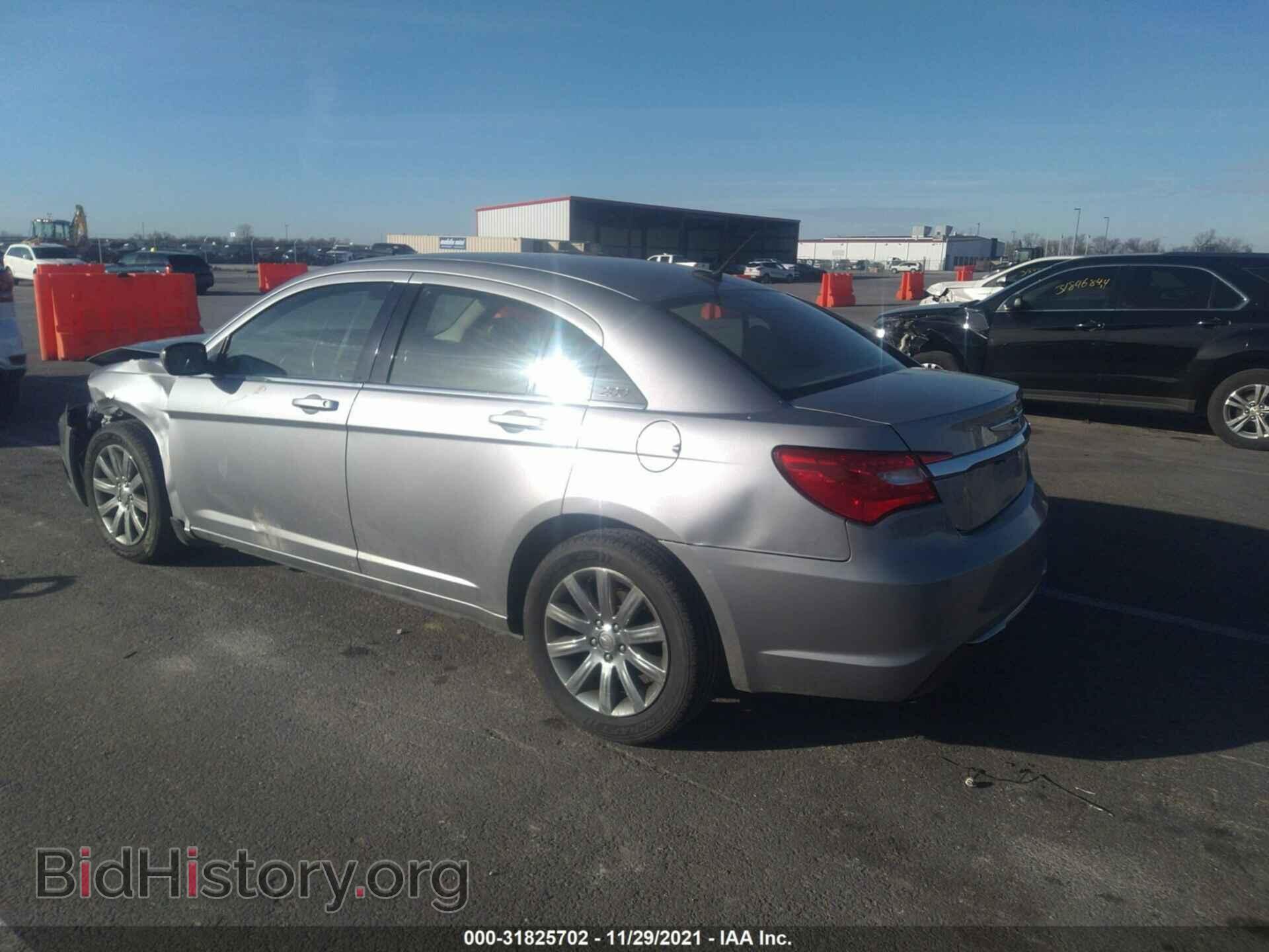 2013 CHRYSLER 200 - VIN: 1C3CCBBB8DN765789 - Photo 3