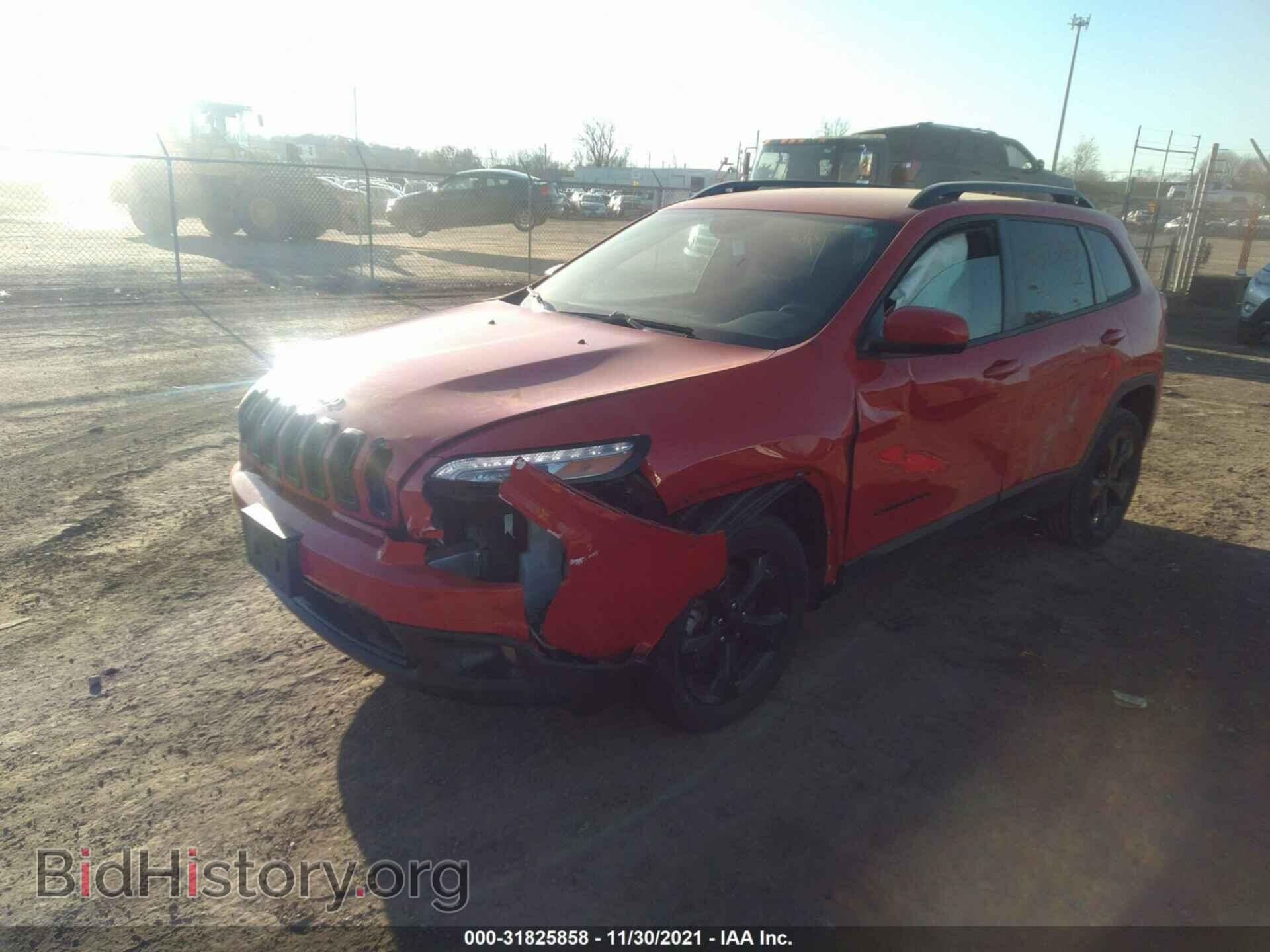 2018 JEEP CHEROKEE - VIN: 1C4PJLCBXJD620732 - Фото 2