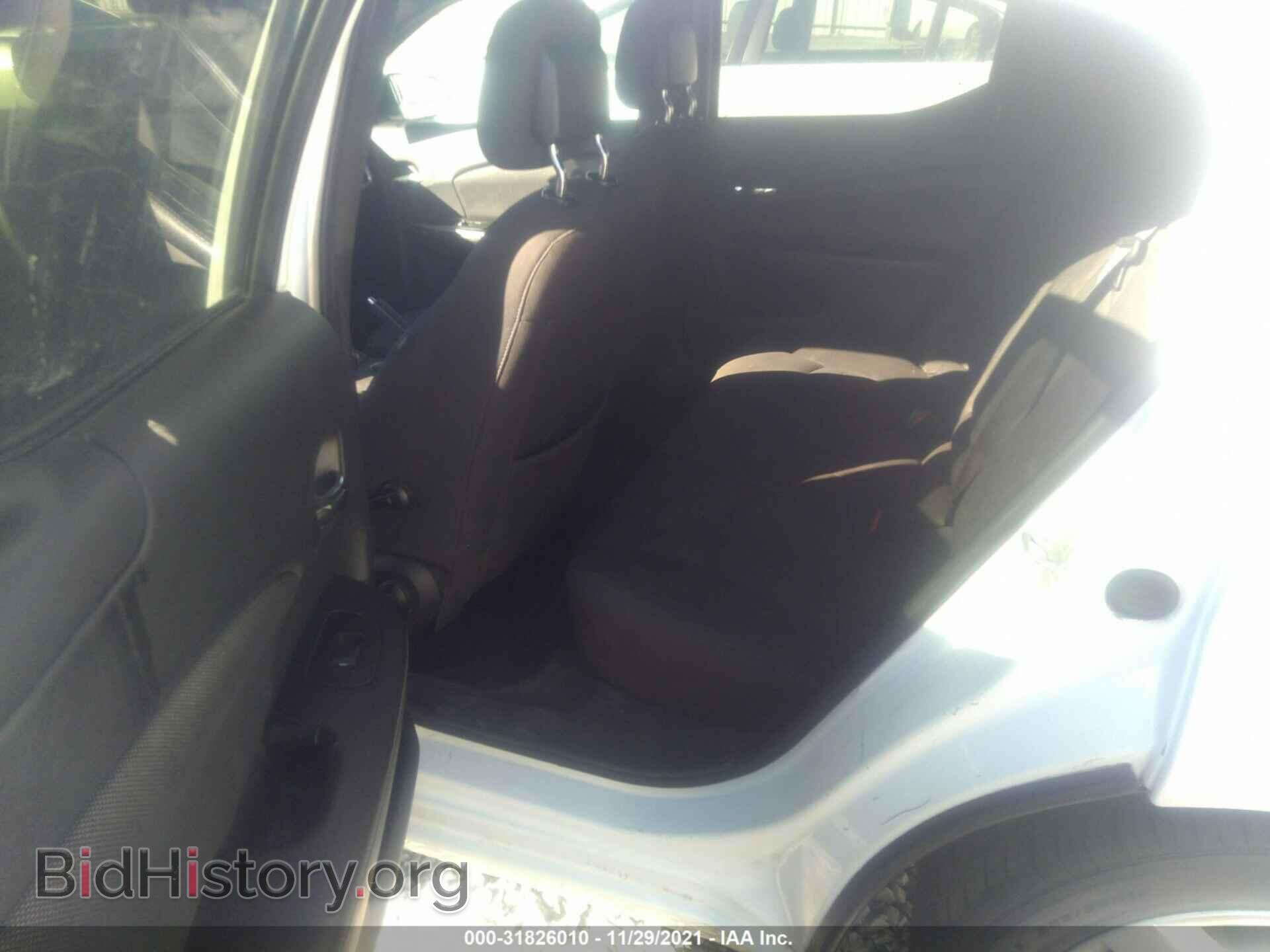 2011 DODGE AVENGER - VIN: 1B3BD4FB2BN592019 - Photo 8