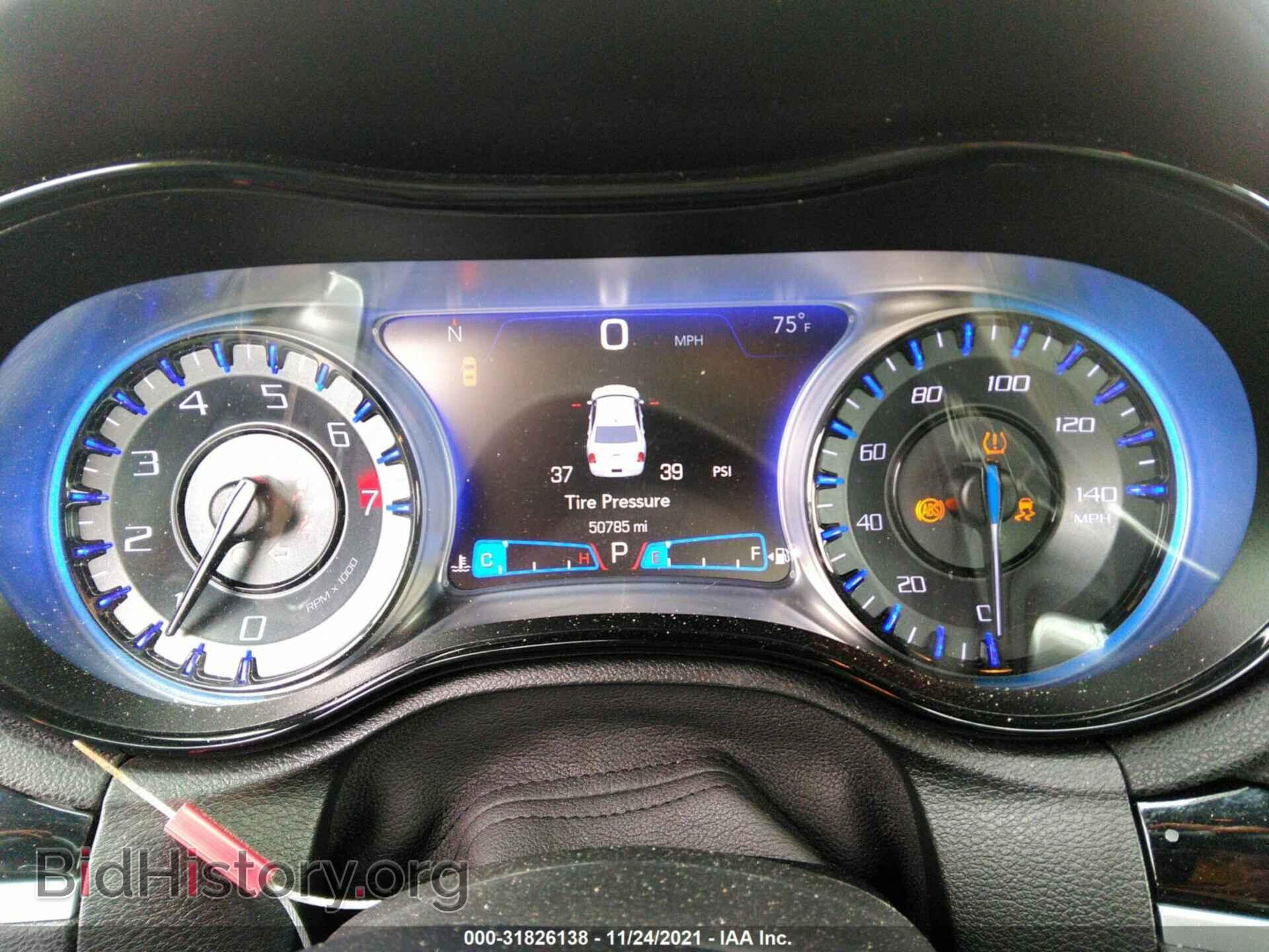 2019 CHRYSLER 300 - VIN: 2C3CCABG6KH516578 - Photo 7
