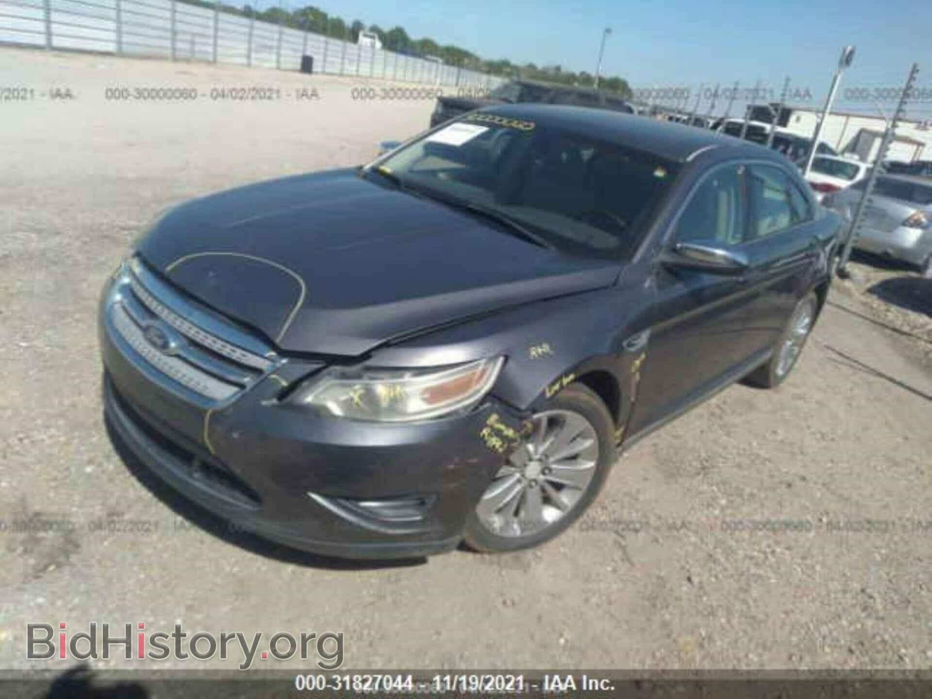2011 FORD TAURUS - VIN: 1FAHP2FWXBG151238 - Фото 2
