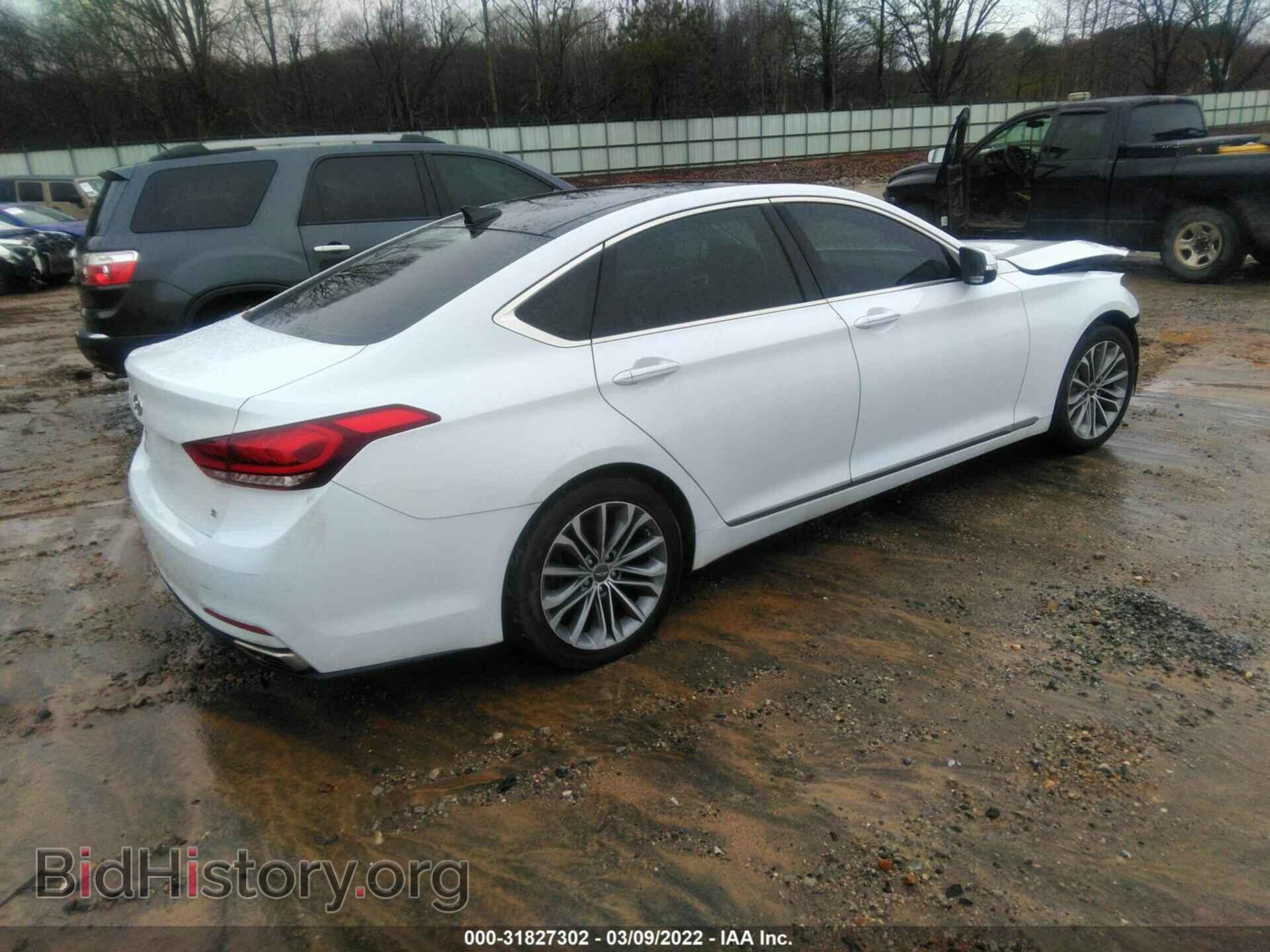 2015 HYUNDAI GENESIS - VIN: KMHGN4JE3FU066041 - Фото 4