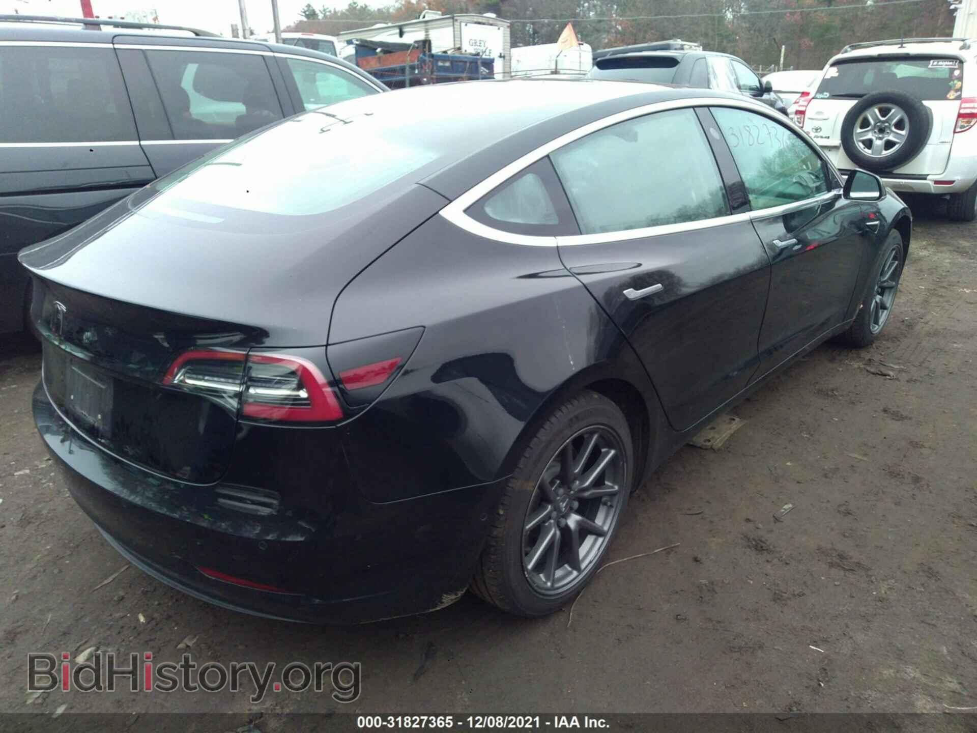 2018 TESLA MODEL 3 - VIN: 5YJ3E1EAXJF152571 - Photo 4