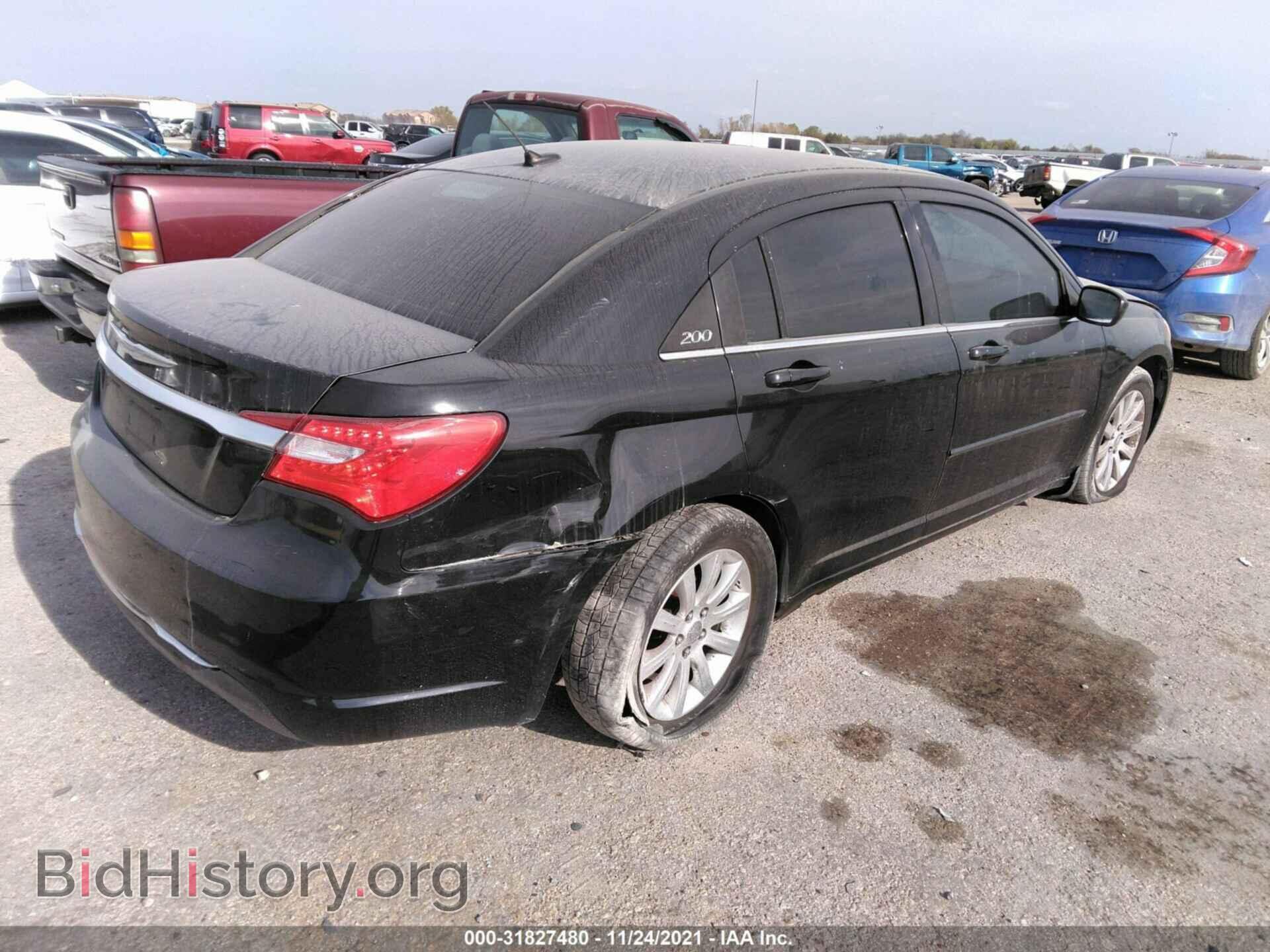 2012 CHRYSLER 200 - VIN: 1C3CCBBG2CN256355 - Photo 4