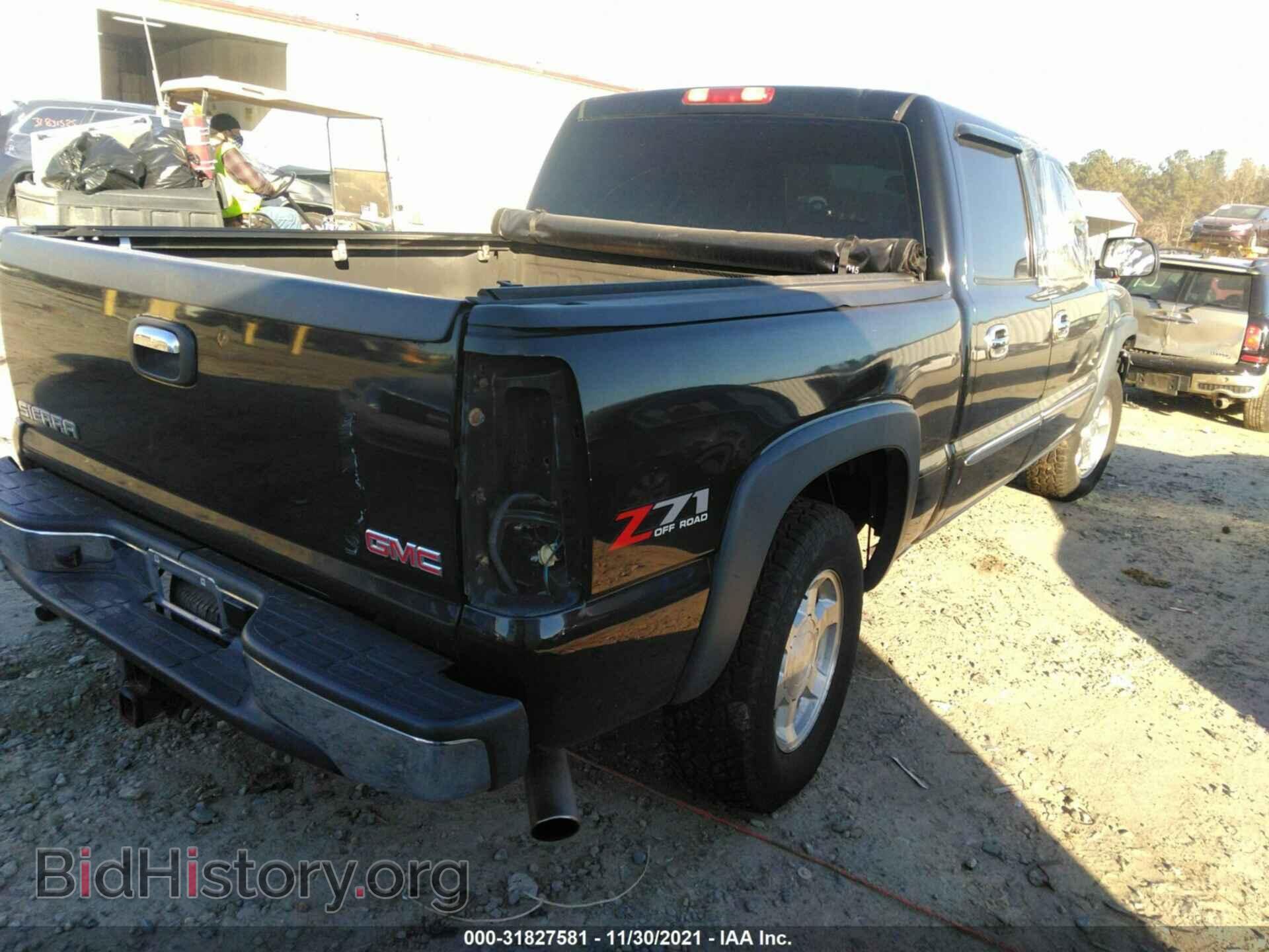 2006 GMC SIERRA 1500 - VIN: 2GTEK13T561126427 - Фото 4