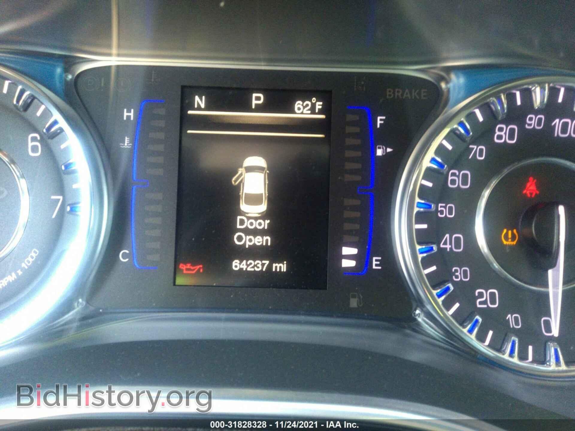 2016 CHRYSLER 200 - VIN: 1C3CCCAB2GN164888 - Фото 7