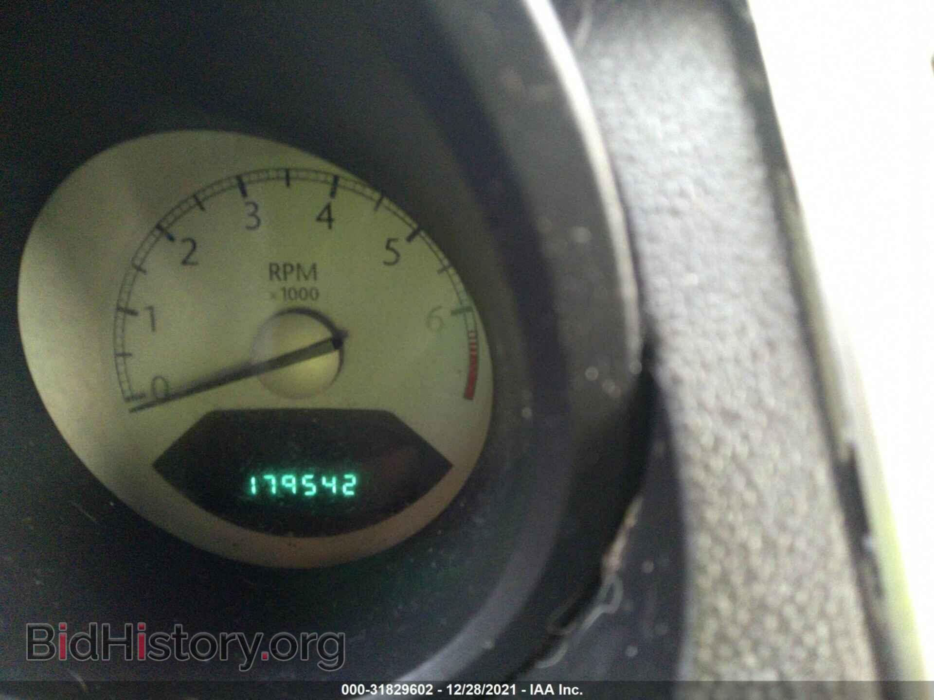2009 CHRYSLER SEBRING - VIN: 1C3LC46B09N525164 - Фото 7