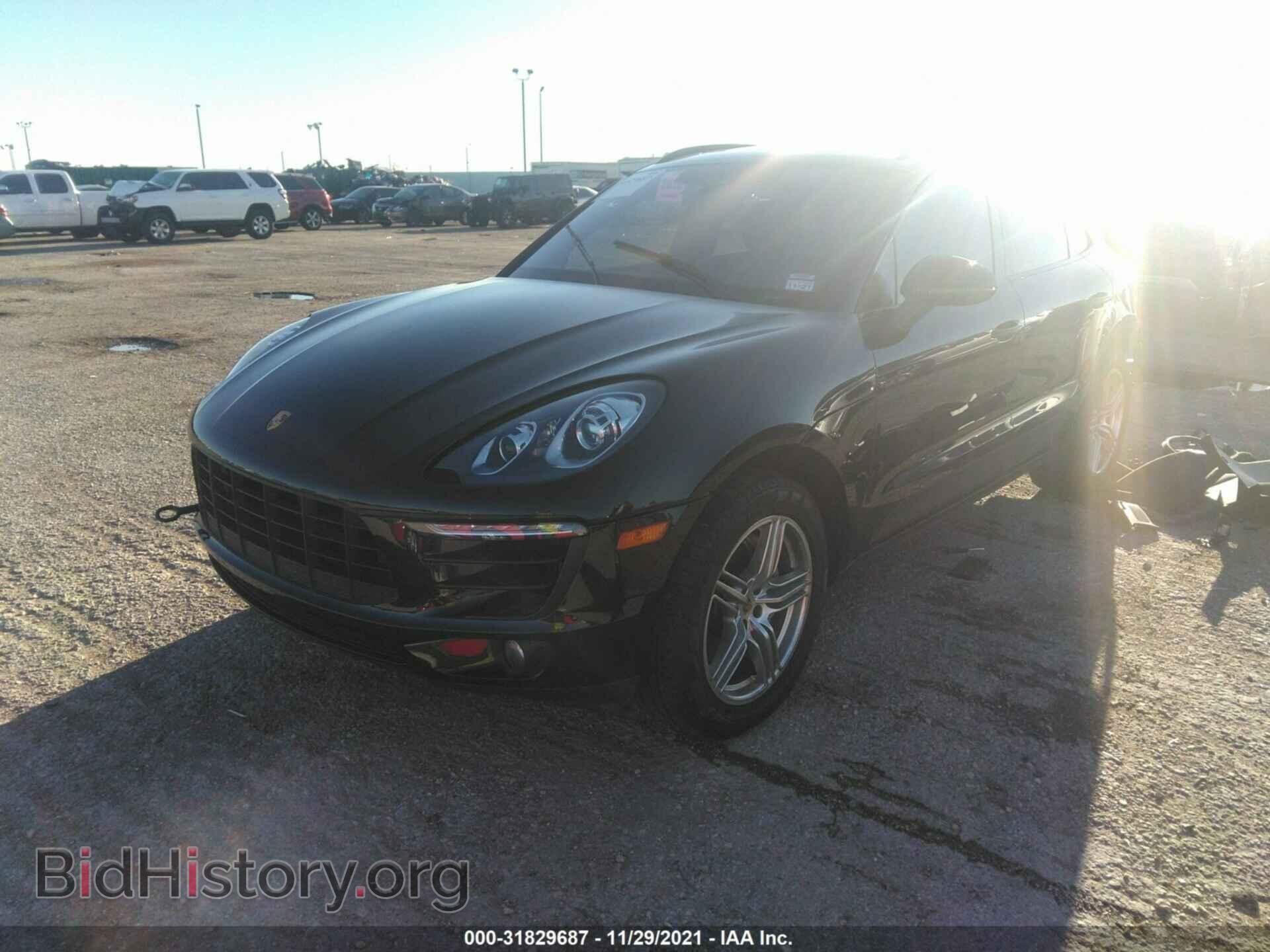 2017 PORSCHE MACAN - VIN: WP1AB2A54HLB11275 - Photo 2