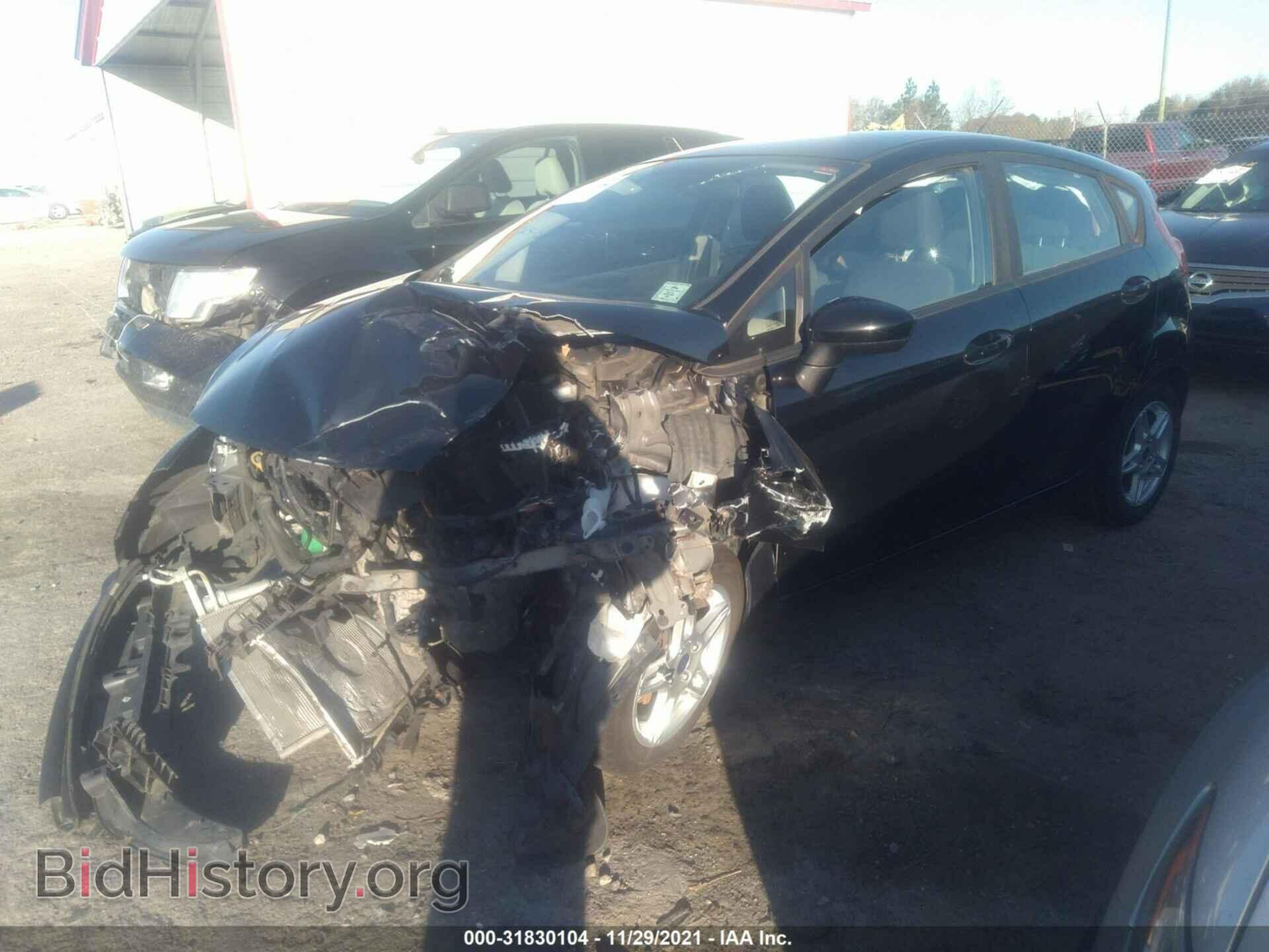 2017 FORD FIESTA - VIN: 3FADP4EJXHM115998 - Фото 2