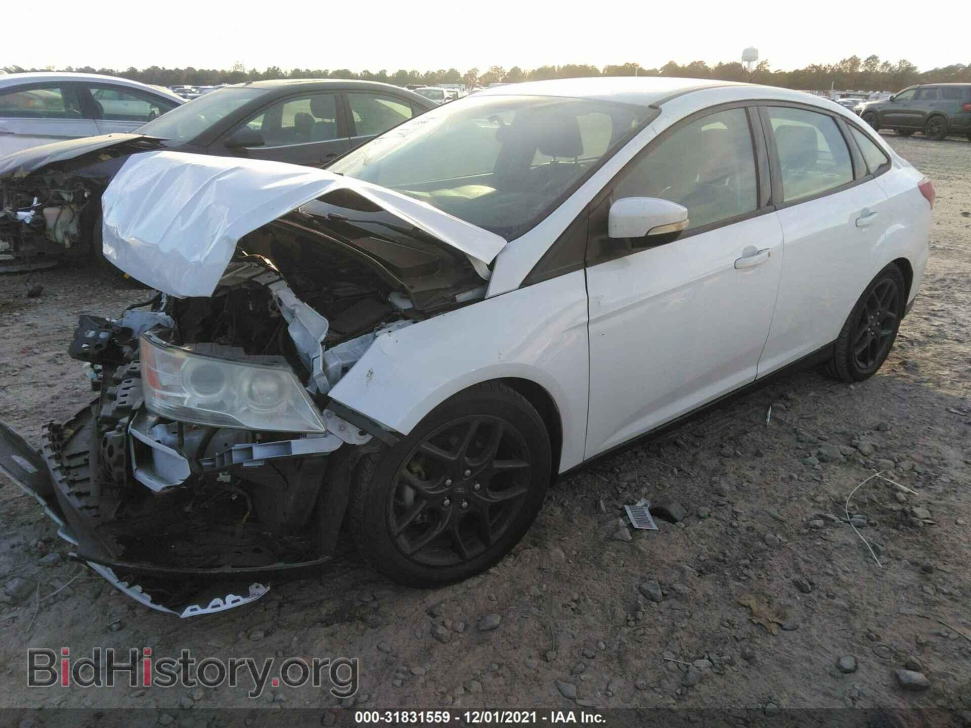 2016 FORD FOCUS - VIN: 1FADP3F27GL406542 - Photo 2