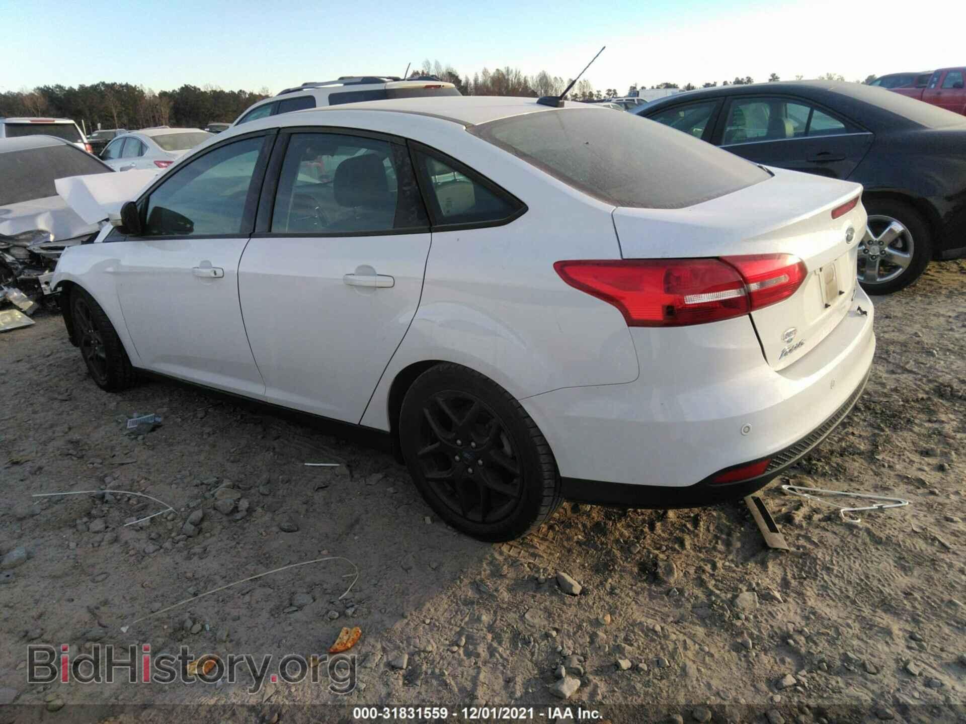 2016 FORD FOCUS - VIN: 1FADP3F27GL406542 - Photo 3