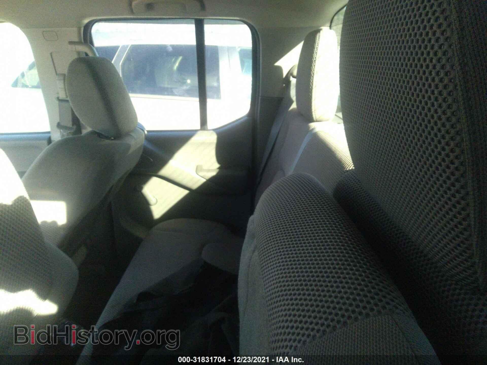 2013 NISSAN FRONTIER - VIN: 1N6AD0ER1DN748598 - Фото 8