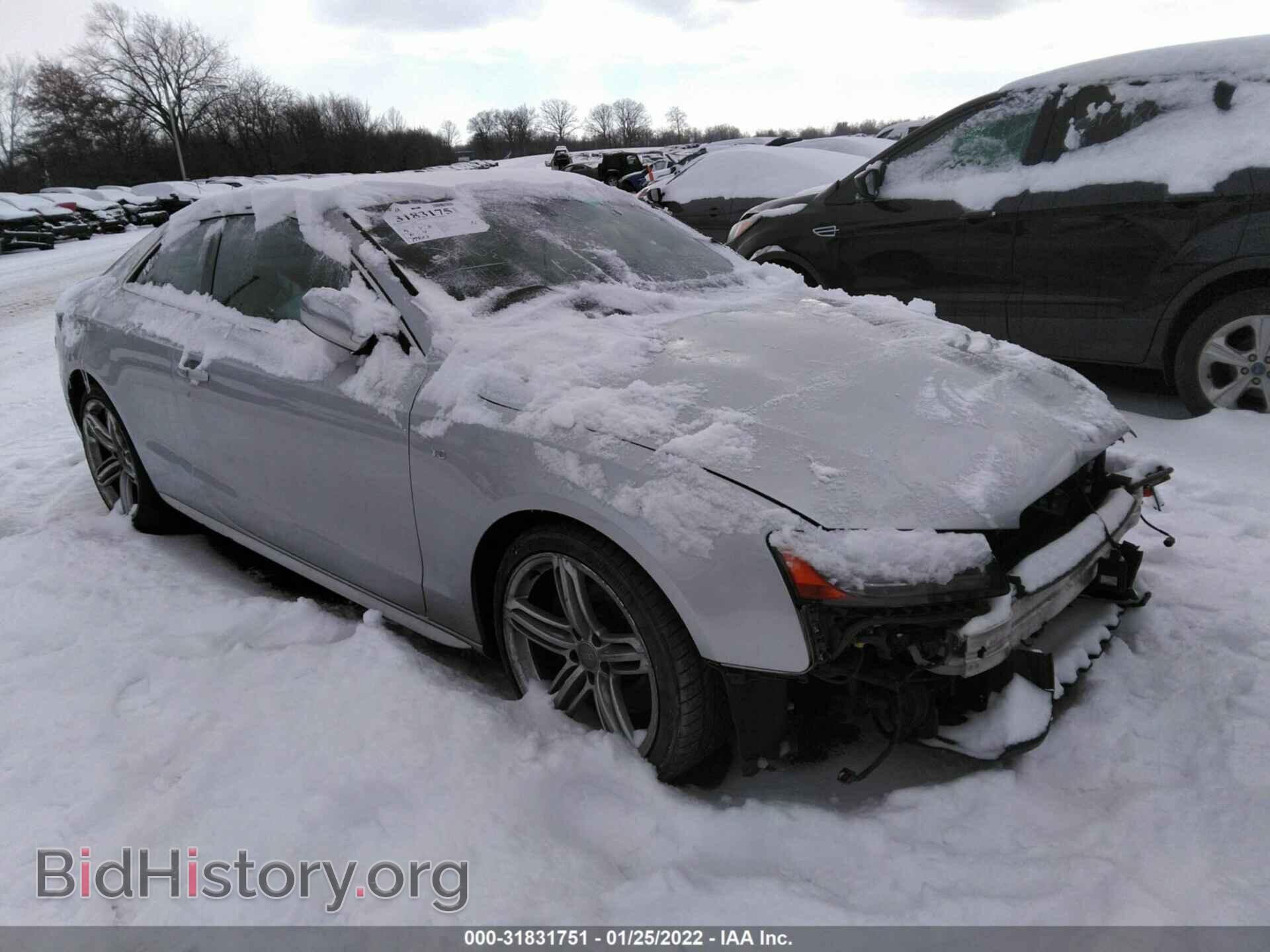 Фотография WAUCVAFR2CA039680 - AUDI S5 2012