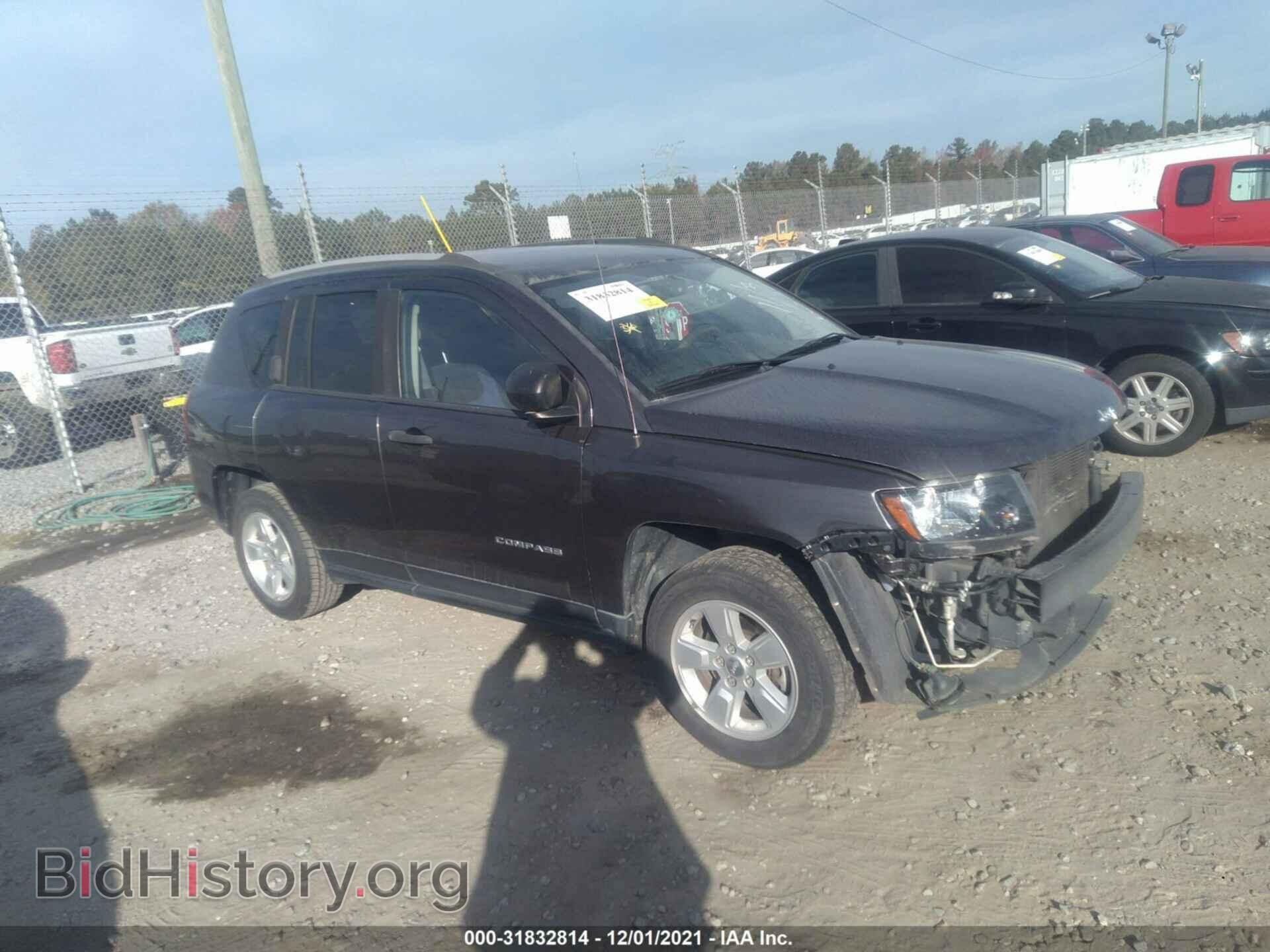Photo 1C4NJCBAXGD794910 - JEEP COMPASS 2016