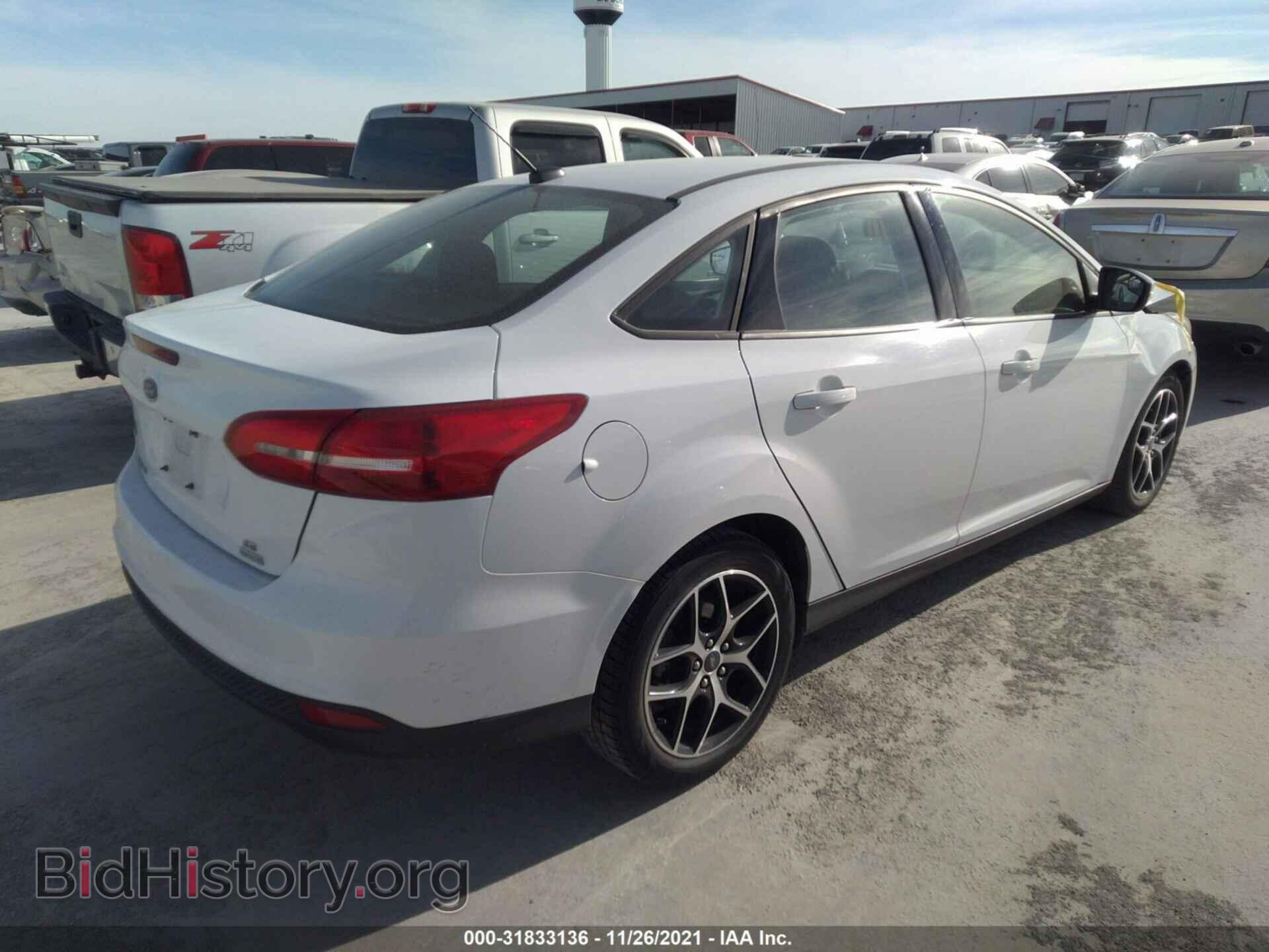 2017 FORD FOCUS - VIN: 1FADP3FE9HL208766 - Photo 4